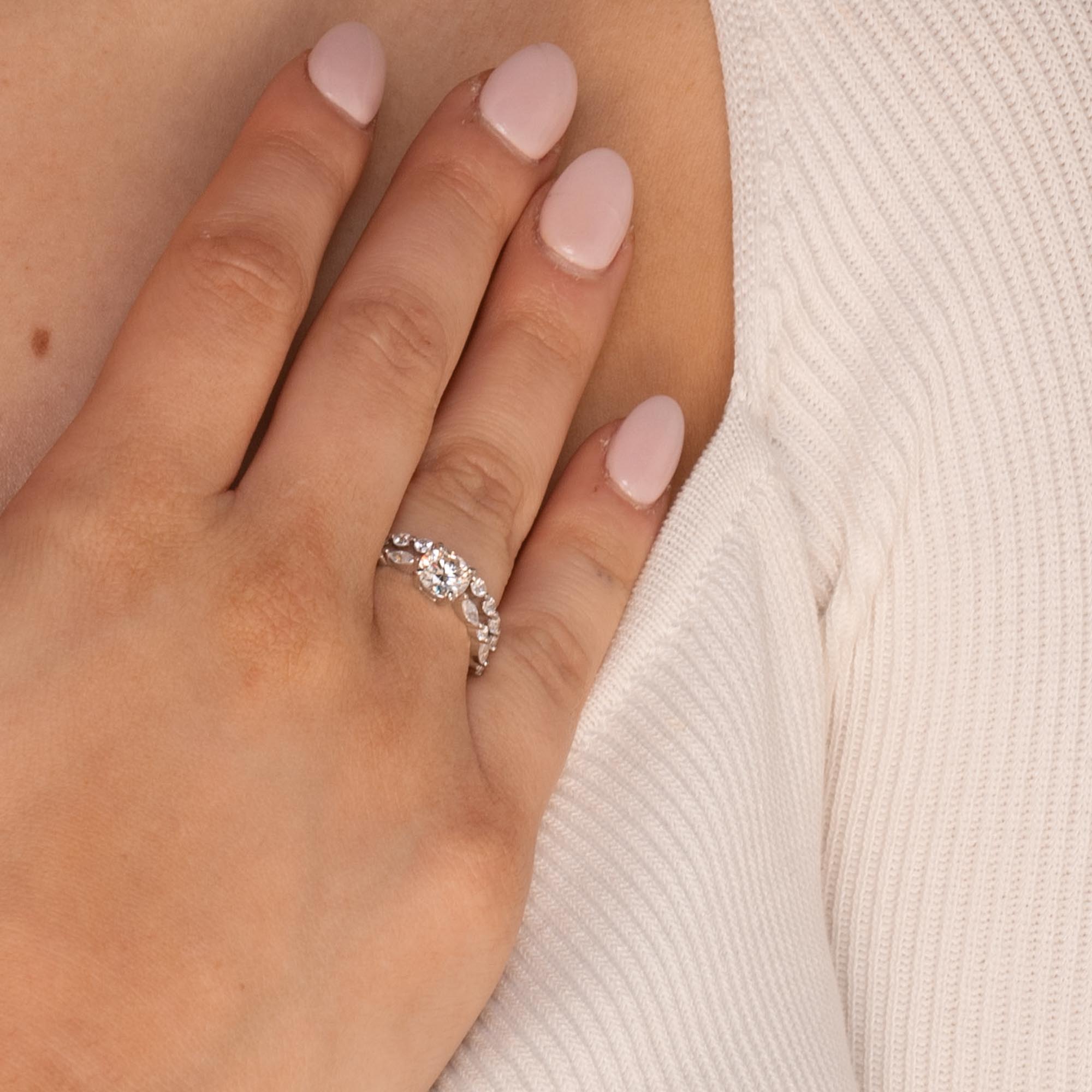 1 ct The Evelyn Moissanite Diamond Engagement Ring - Camile & Stone