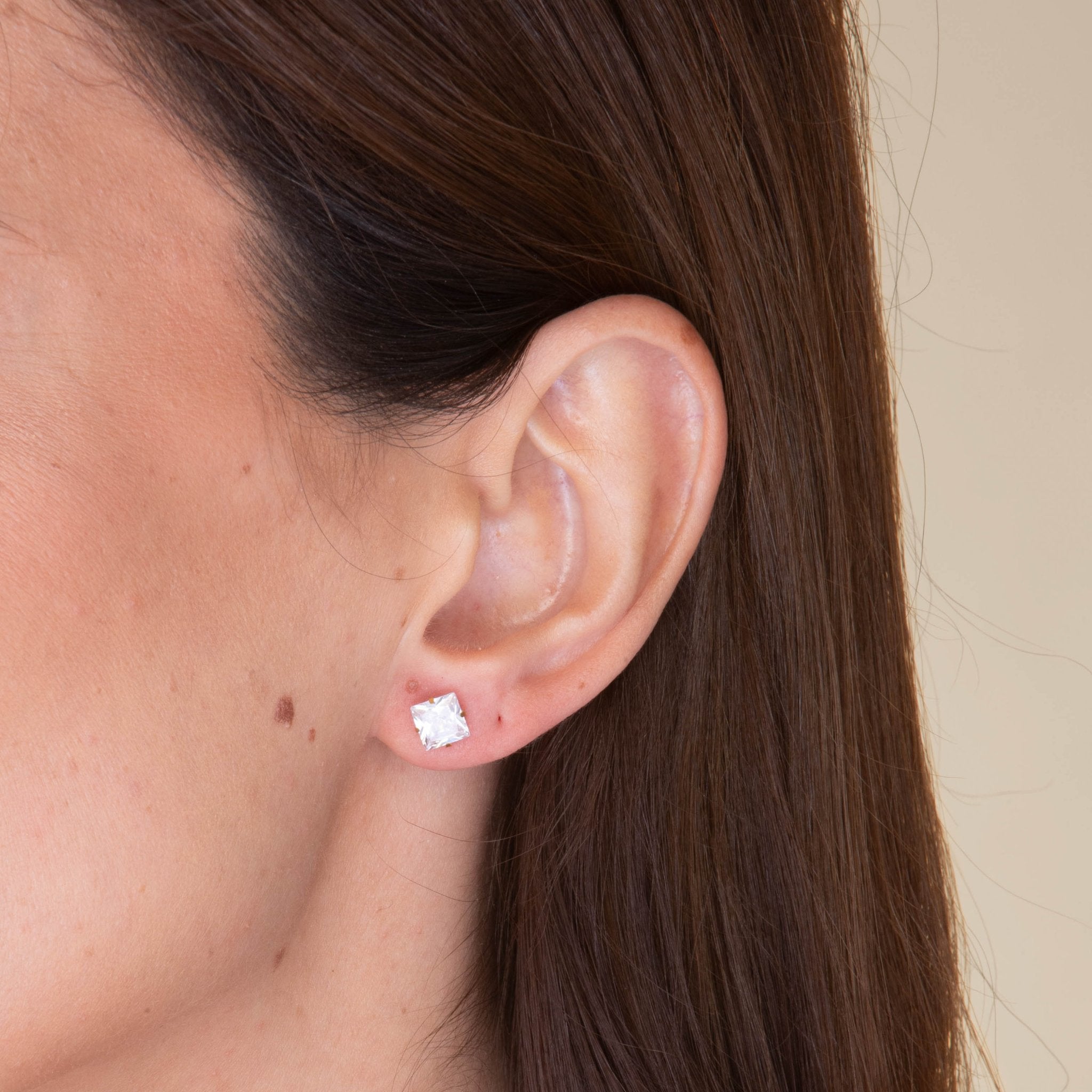 6mm Unisex Square Zirconia Stud Earrings - Camile & Stone