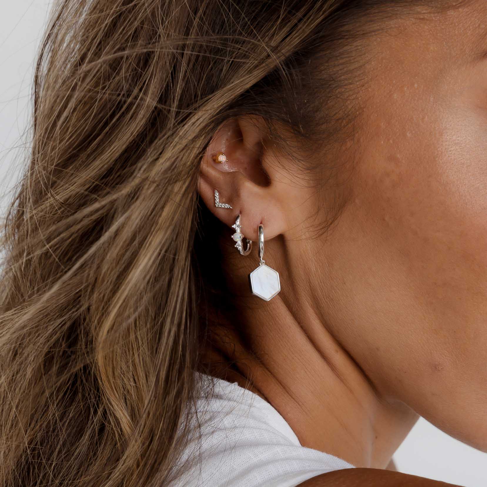 Accelerate Sapphire Stud Earrings - Camile & Stone