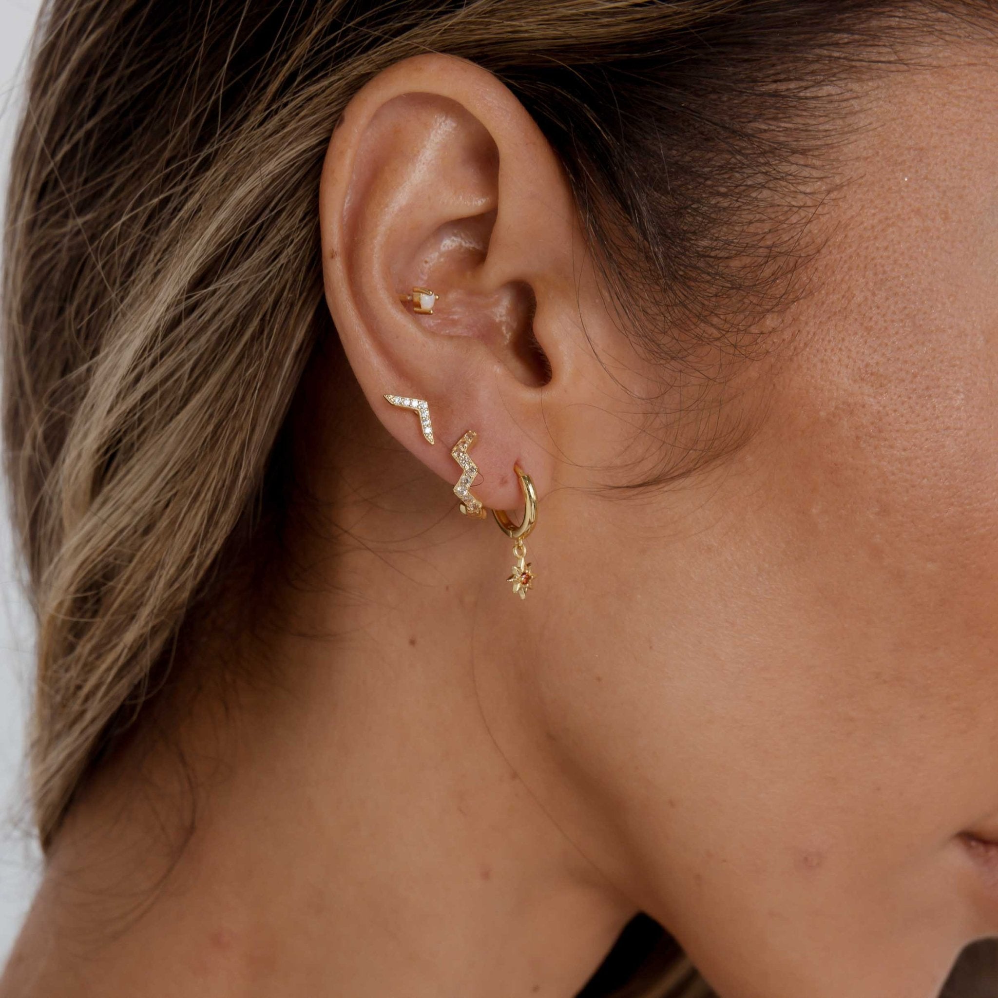 Accelerate Sapphire Stud Earrings - Camile & Stone