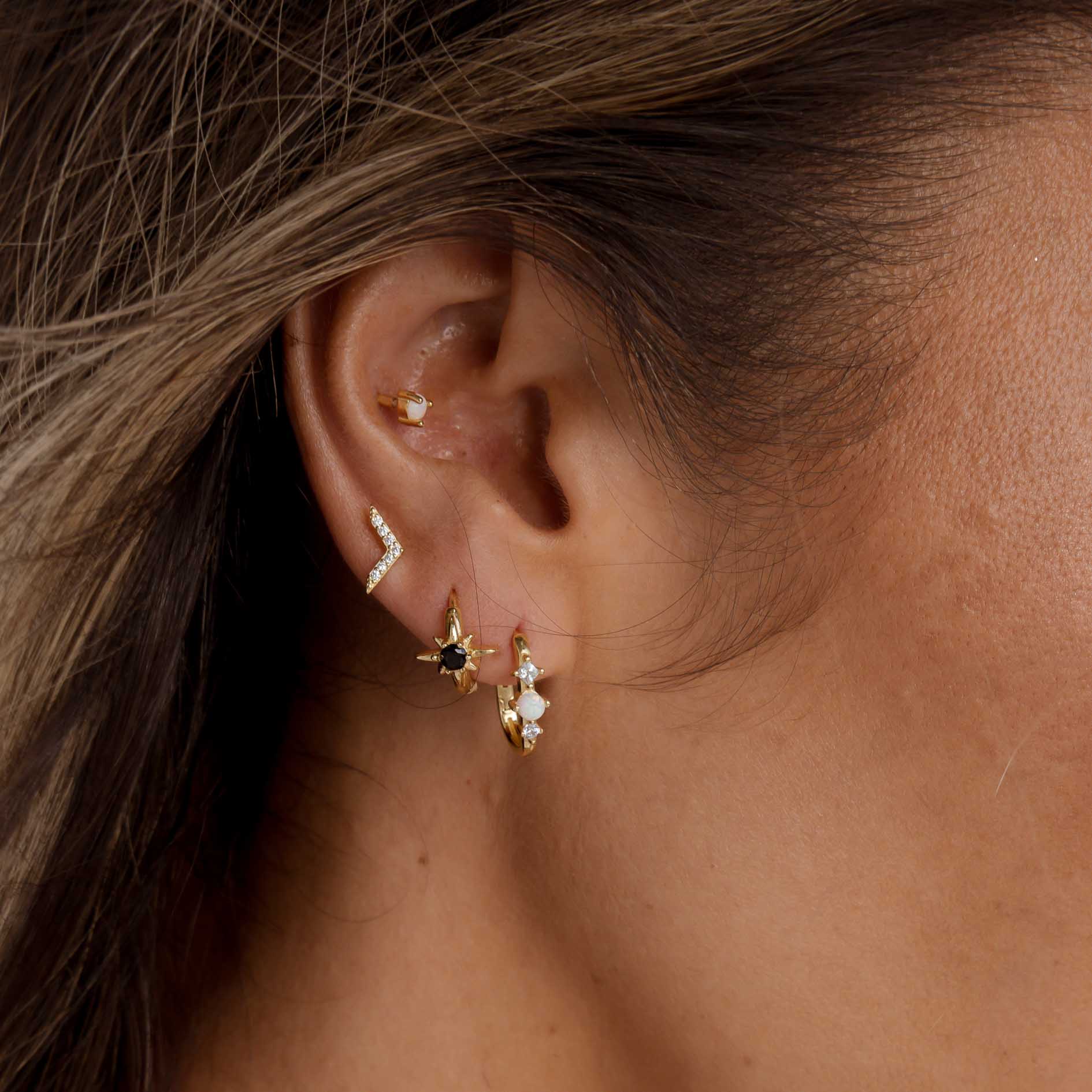 Accelerate Sapphire Stud Earrings - Camile & Stone