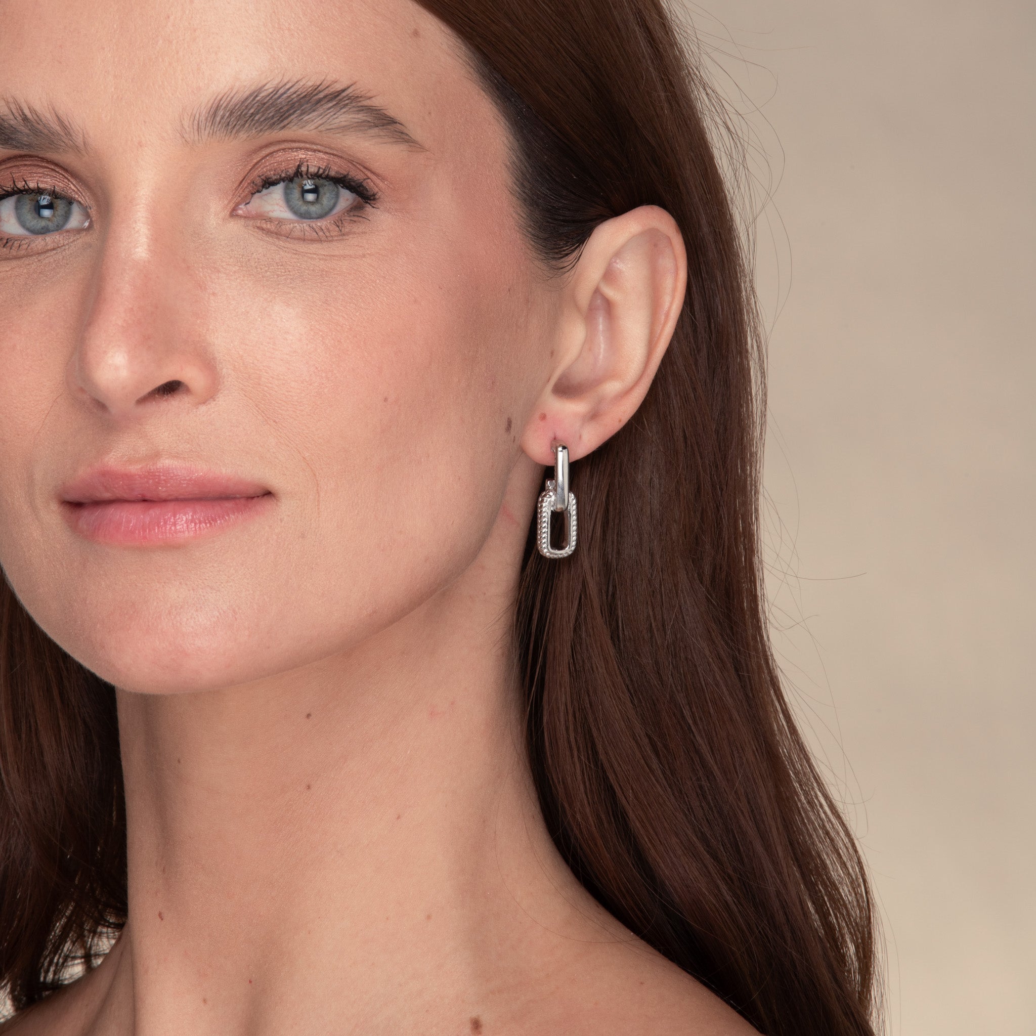 Alexis Interlocking Earrings - Camile & Stone