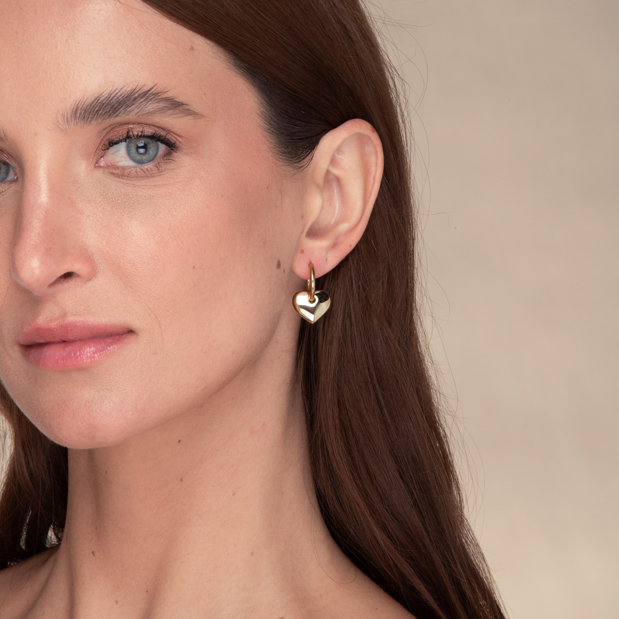 Avery Heart Hoop Earrings - Camile & Stone