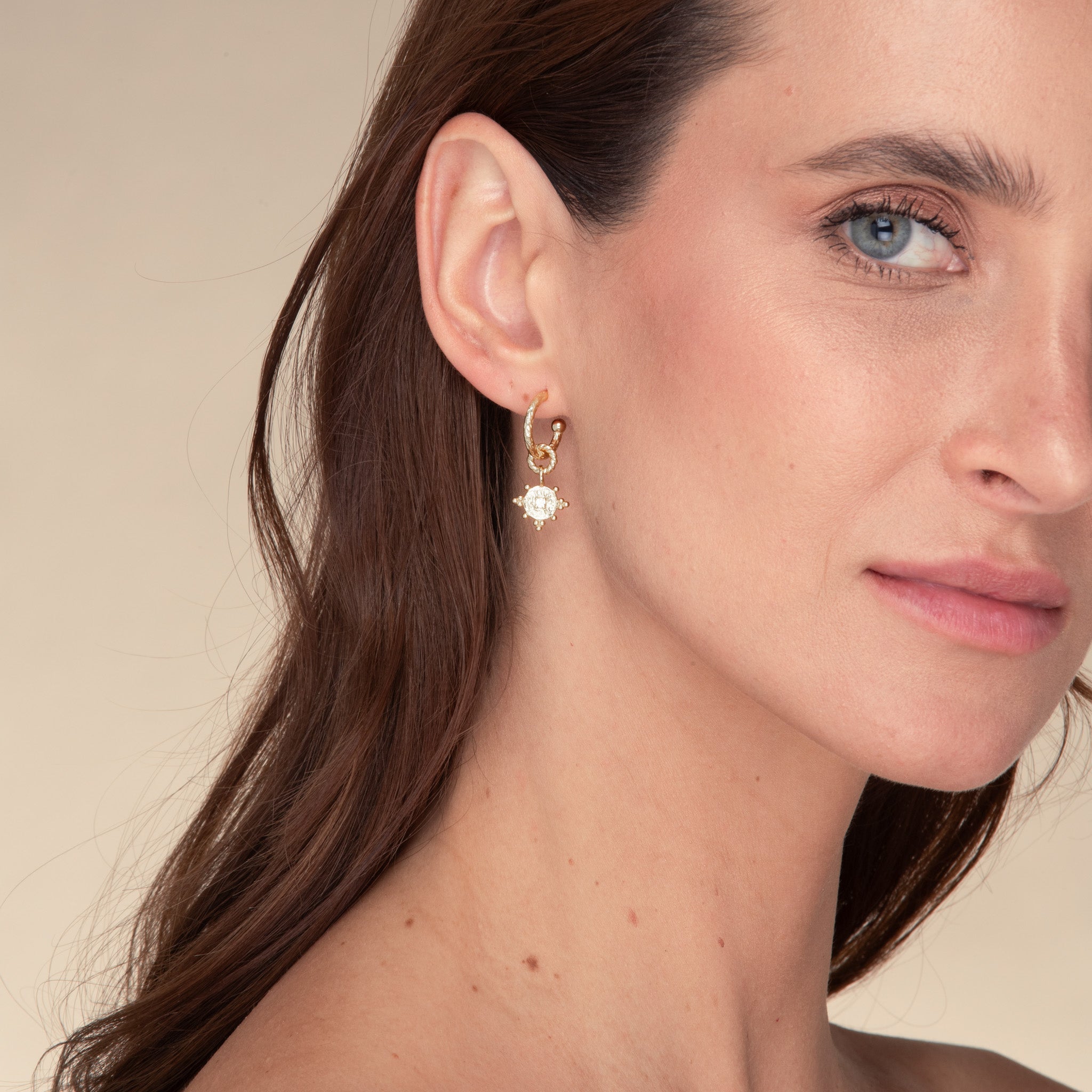 Boho Sapphire Dangle Molten Huggie Earrings - Camile & Stone