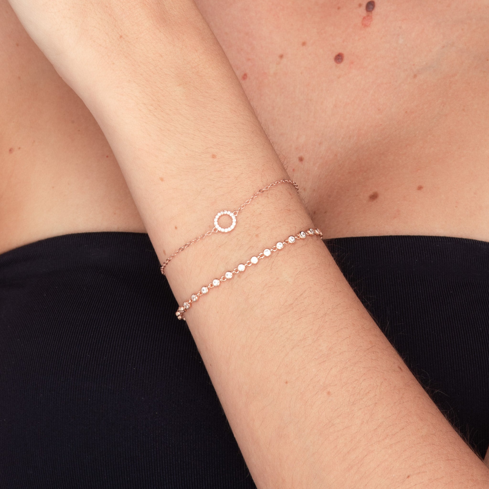 Circle Zirconia Chain Bracelet - Camile & Stone