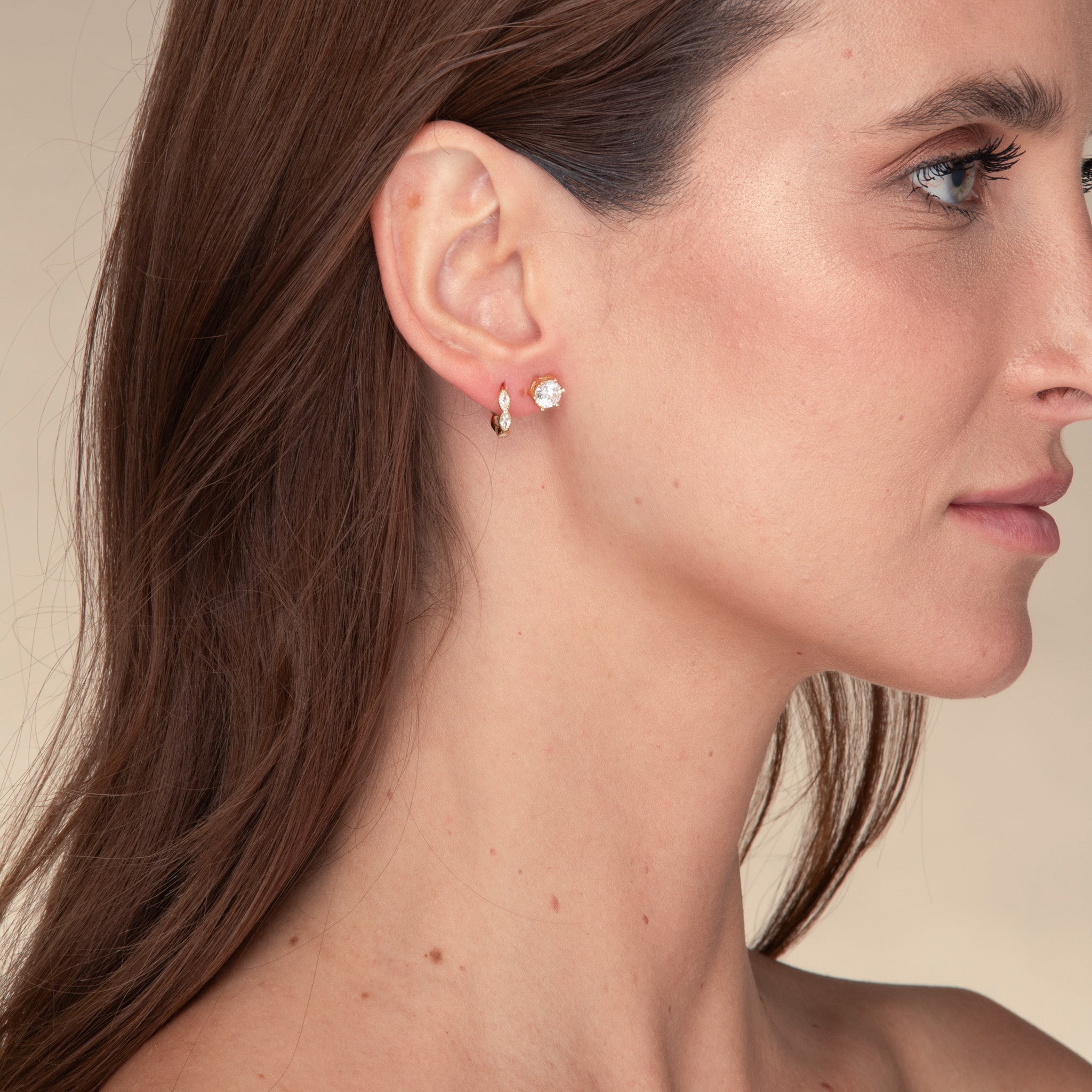 Classic 6 Claw Sapphire Stud Earrings - Camile & Stone