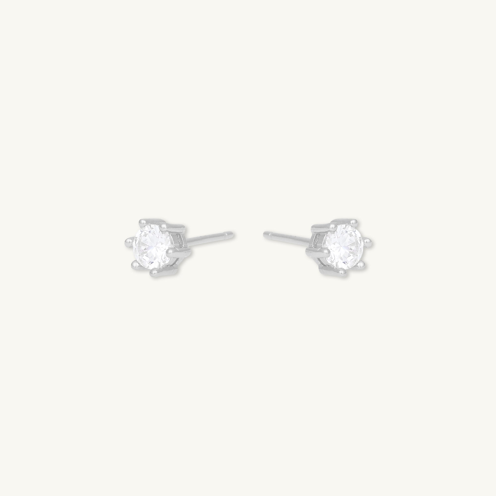 Classic 6 Claw Sapphire Stud Earrings - Camile & Stone
