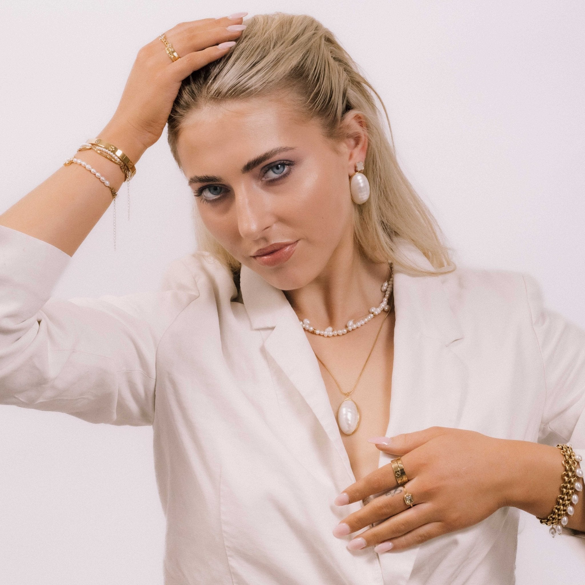 Classic Clover Station Ring - Camile & Stone