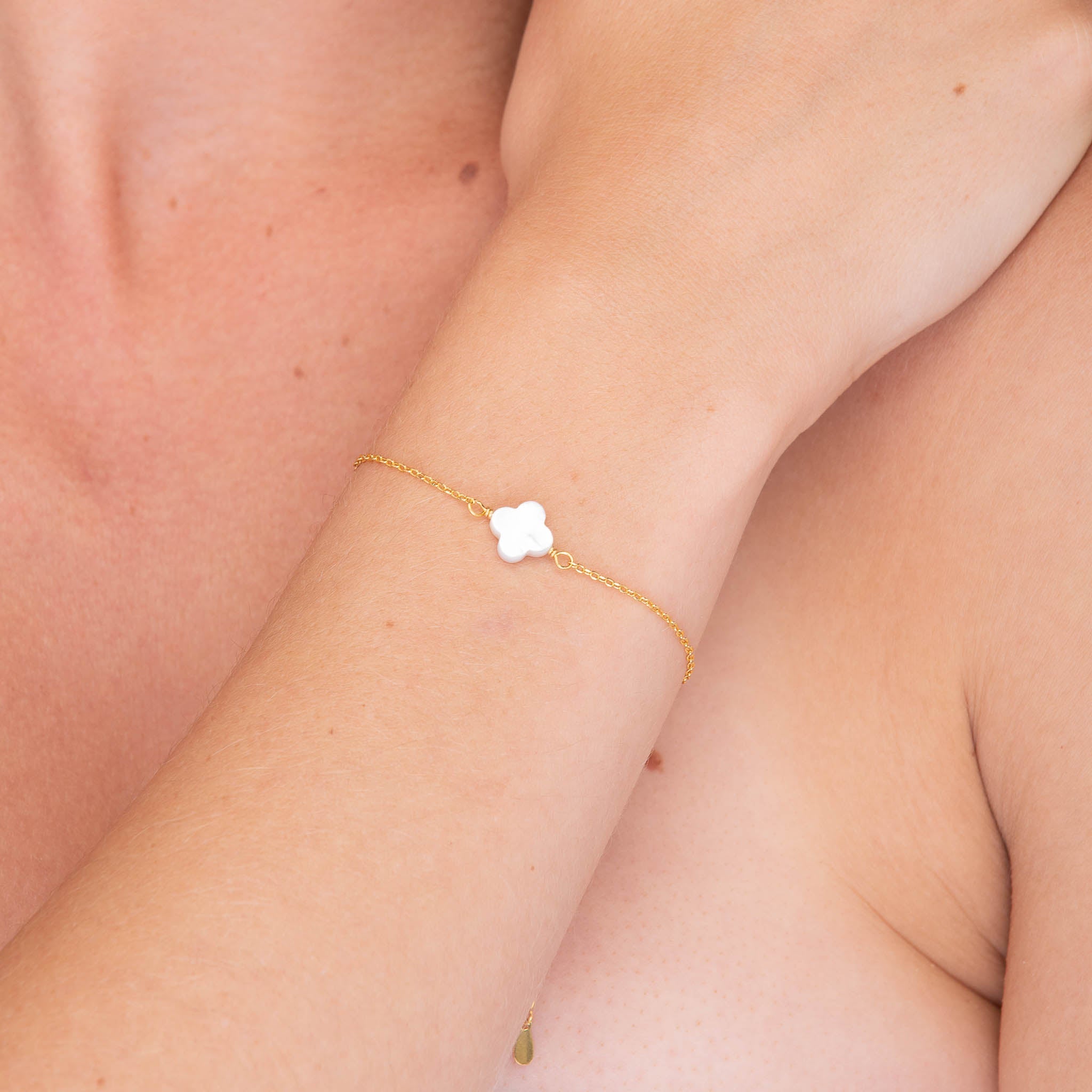 Clover MOP Chain Bracelet - Camile & Stone