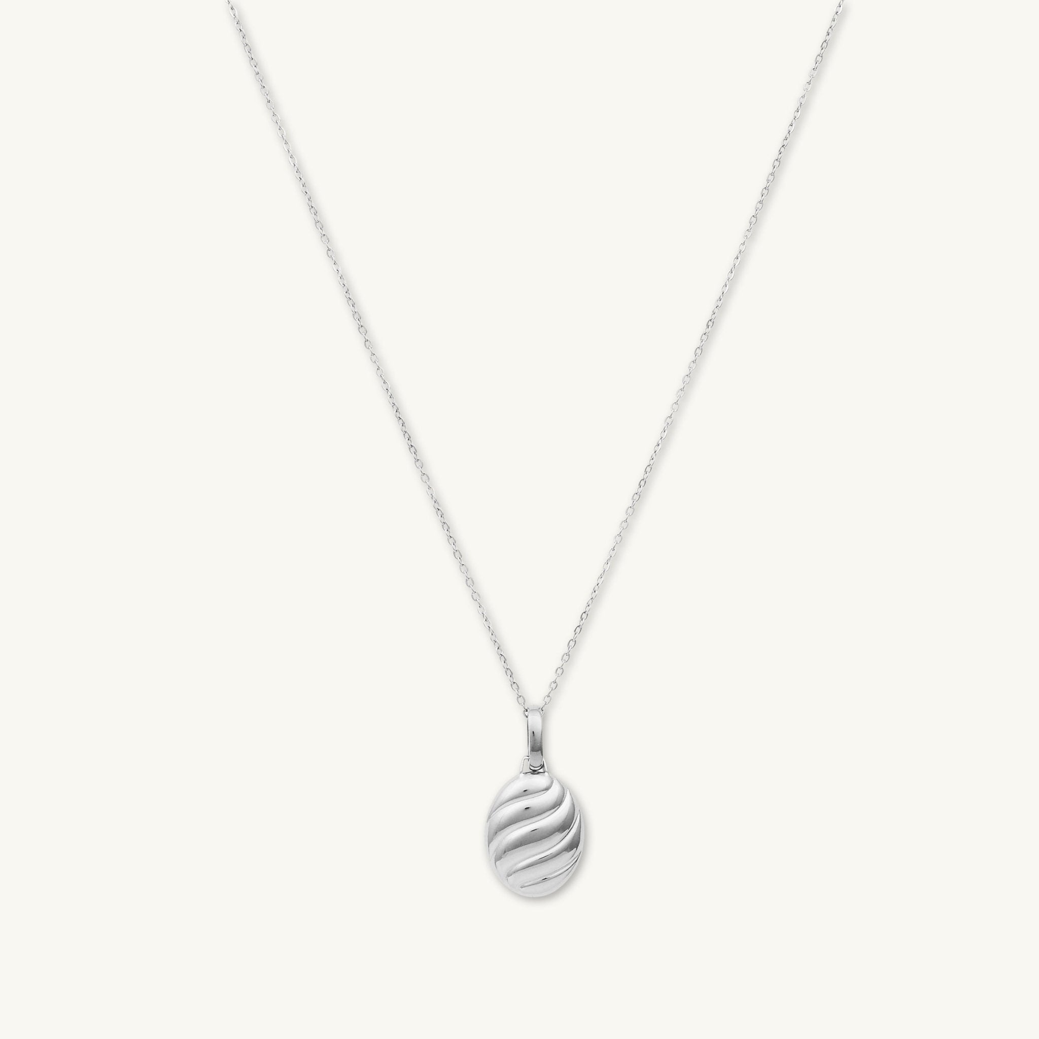 Croissant Dome Oval Necklace - Camile & Stone