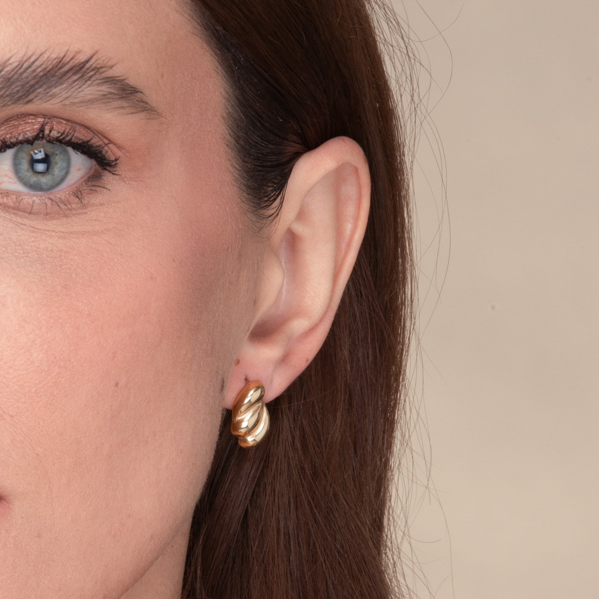 Croissant Dome Stud Earrings - Camile & Stone