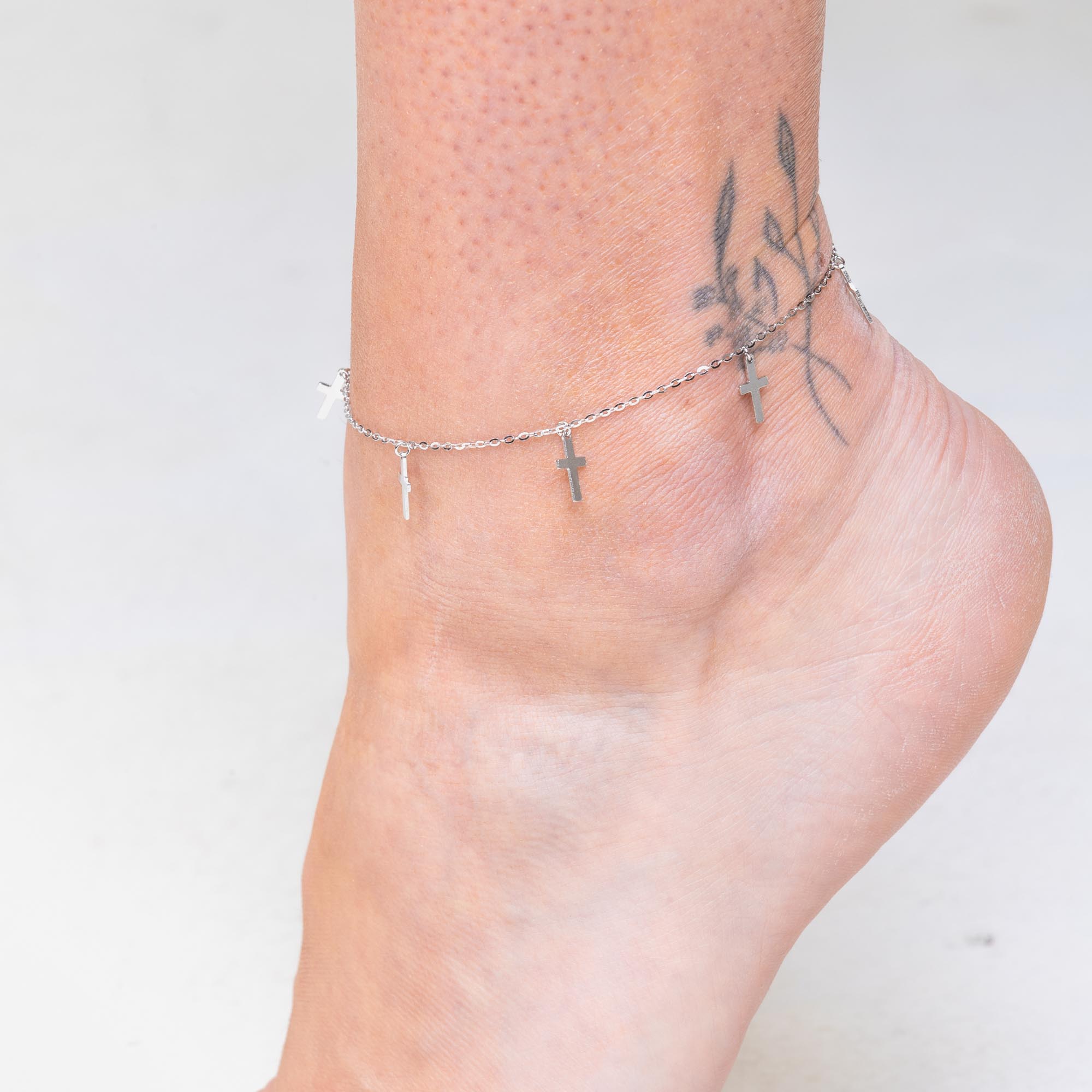 Cross Dangling Chain Anklet - Camile & Stone