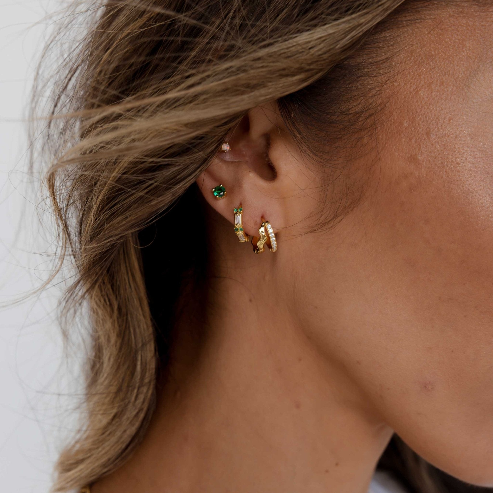 Double Molten Sapphire Huggie Earrings - Camile & Stone