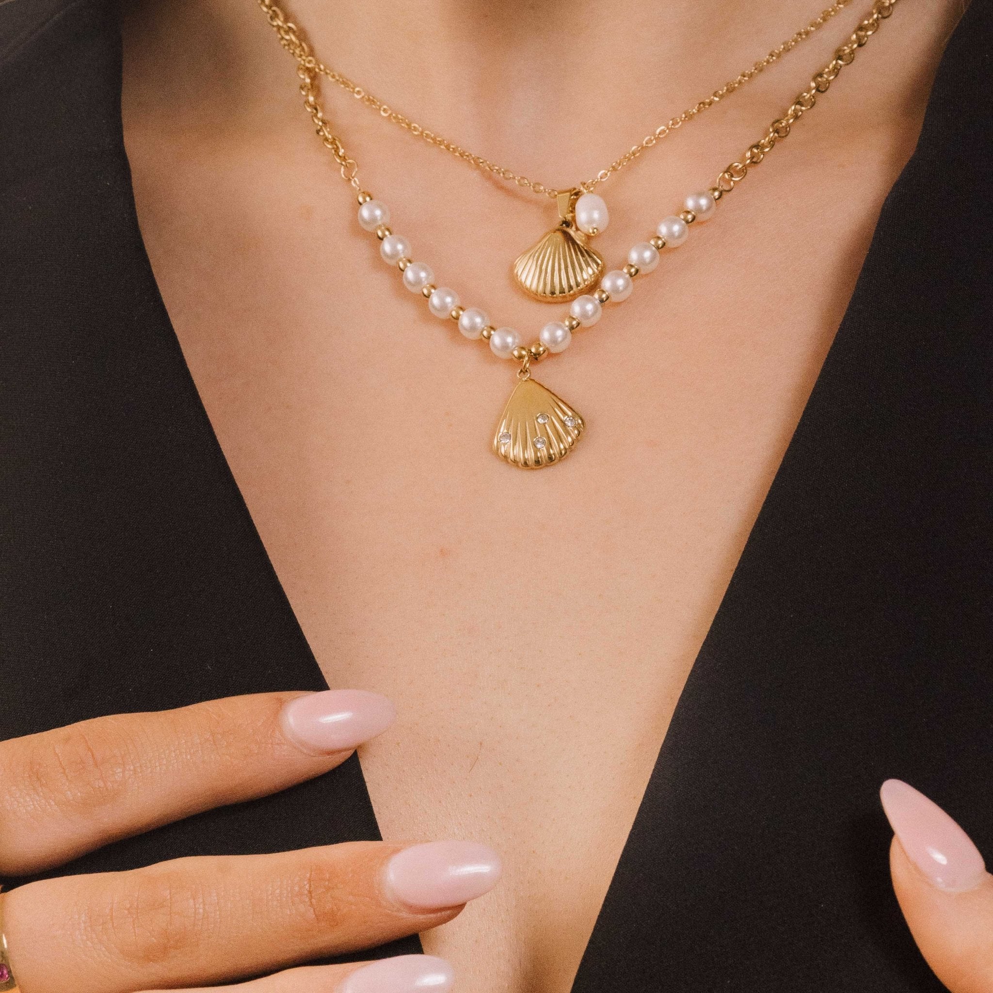 Etherial Shell Pearl Chain Necklace - Camile & Stone