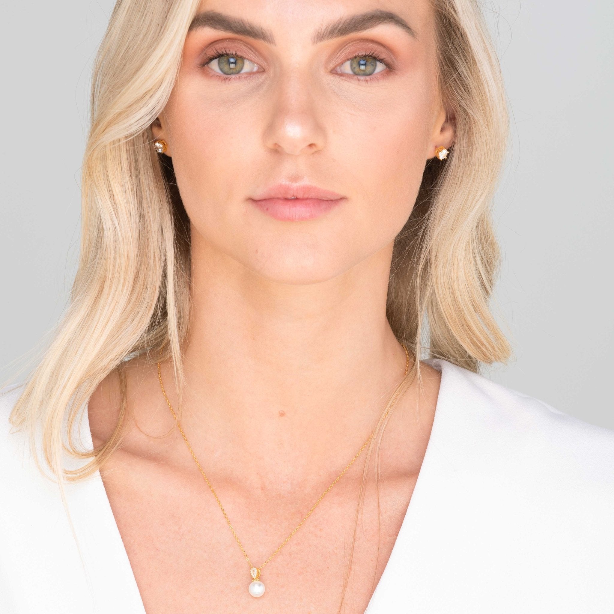 Freshwater Pearl Teardrop Necklace - Camile & Stone