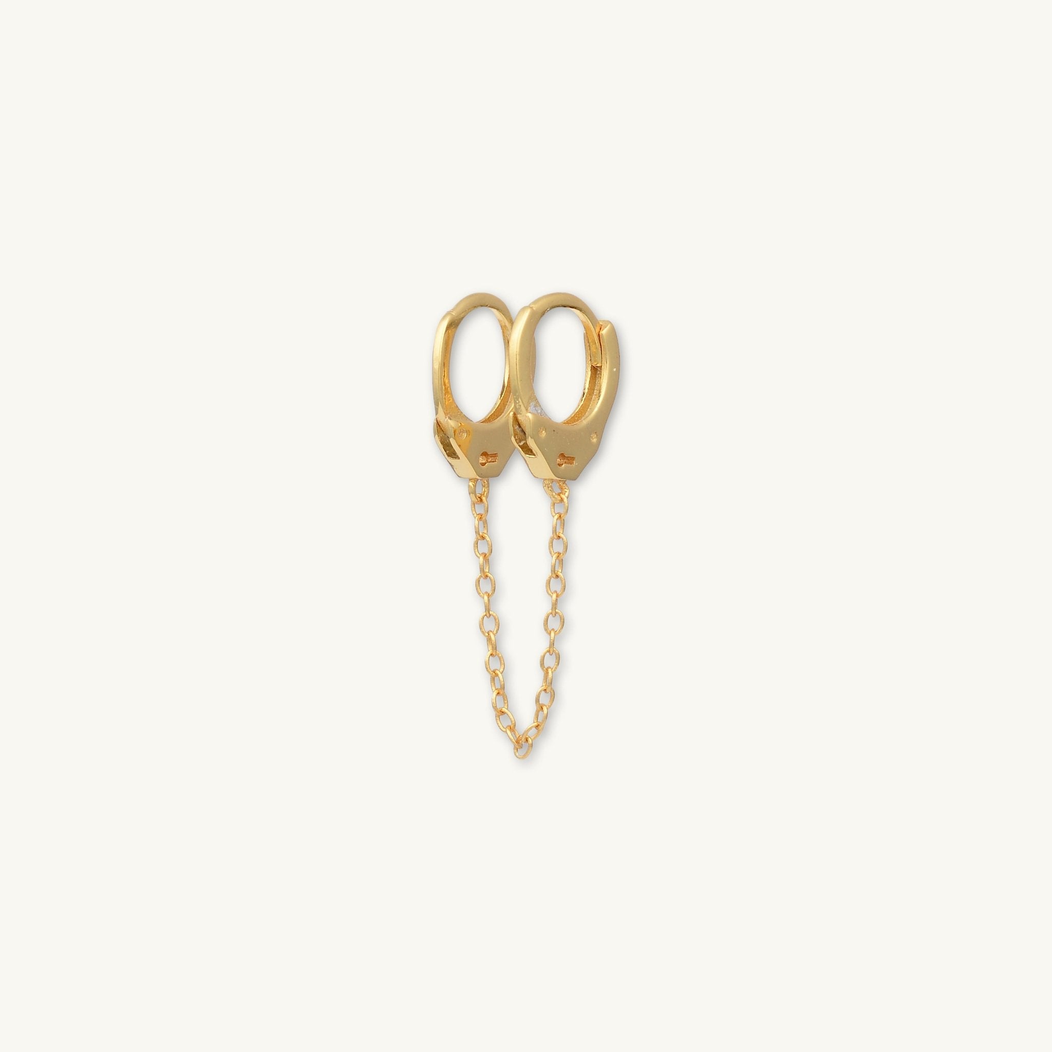 Handcuff Dangling Chain Huggie Single Earring - Camile & Stone