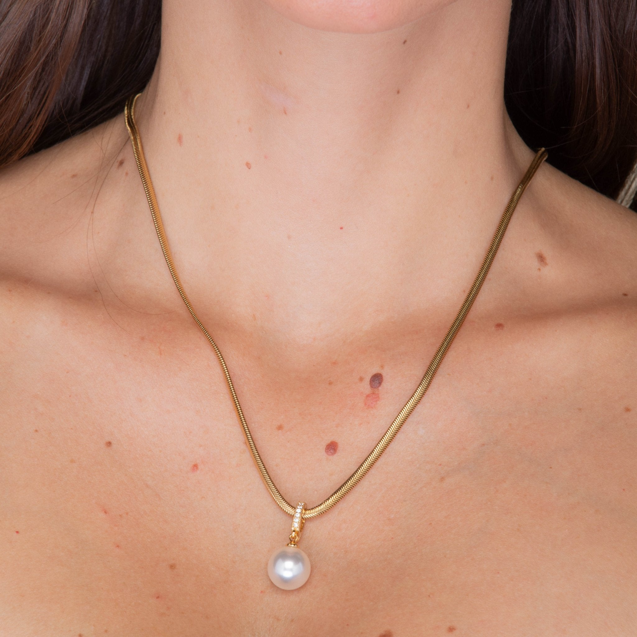 Herringbone Pearl Drop Chain Necklace - Camile & Stone