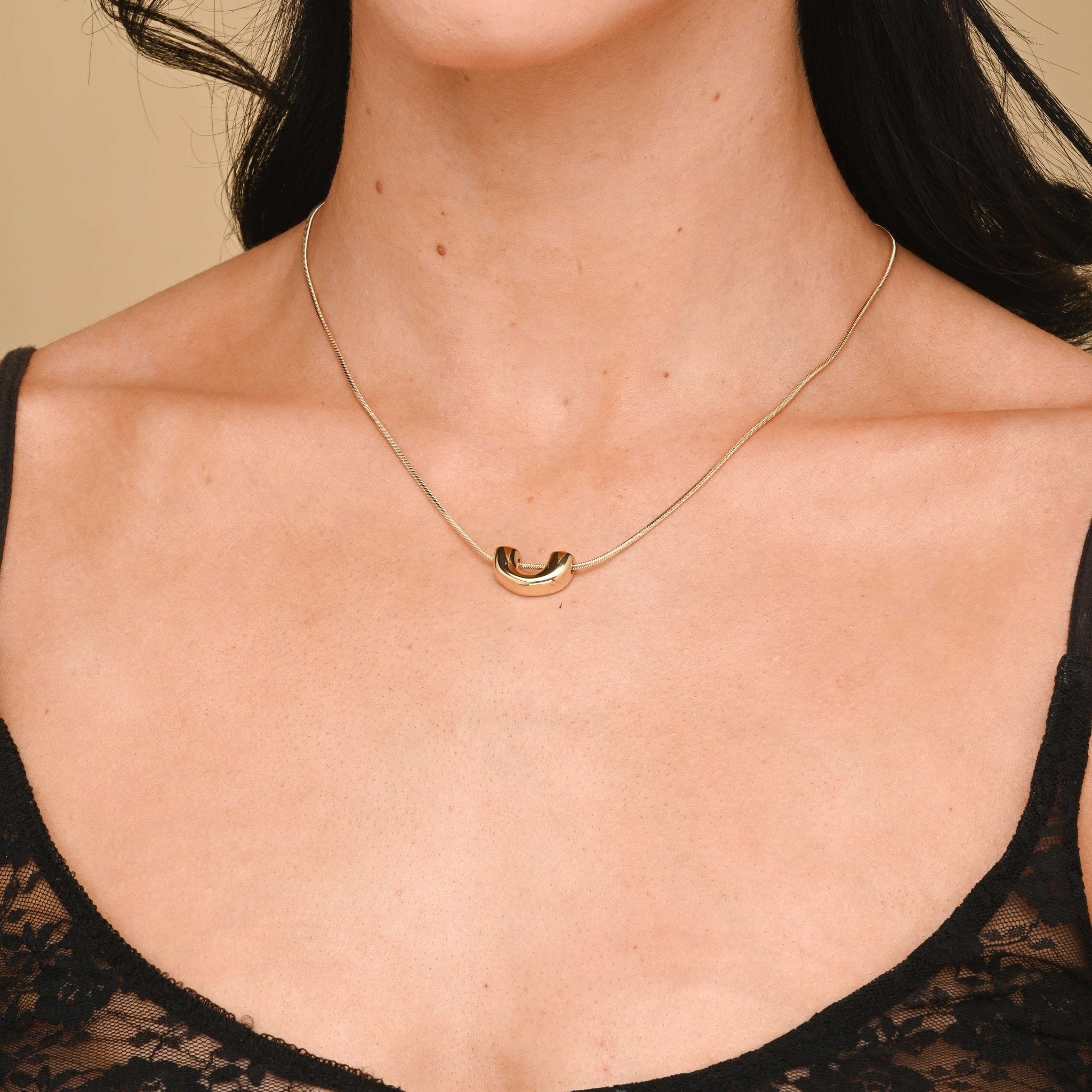 Horse Shoe Statement Snake Necklace - Camile & Stone