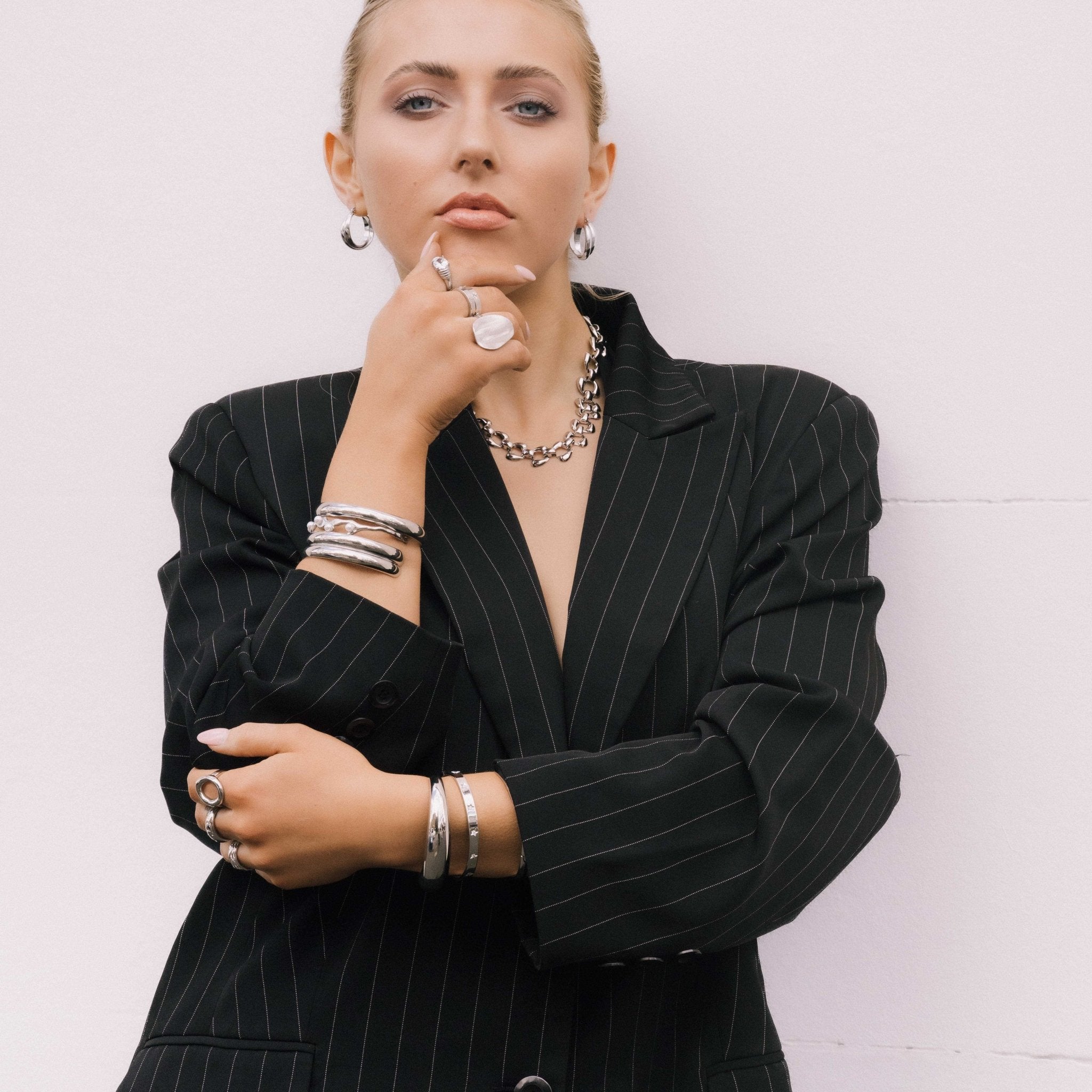 Jordan Twist Statement Hoop Earrings - Camile & Stone