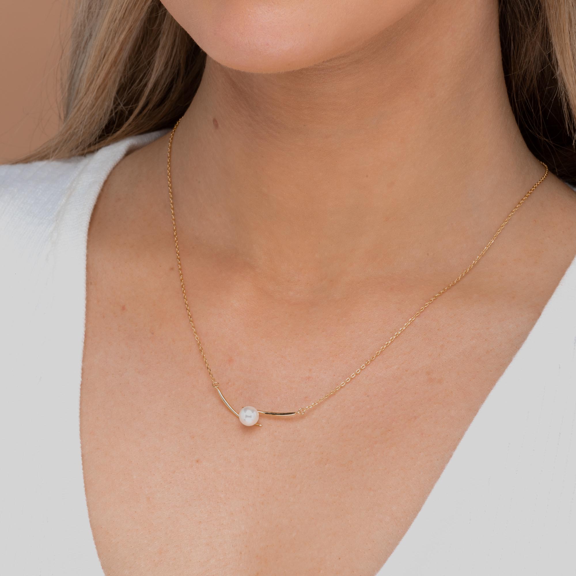 Linear Pearl Chain Necklace - Camile & Stone