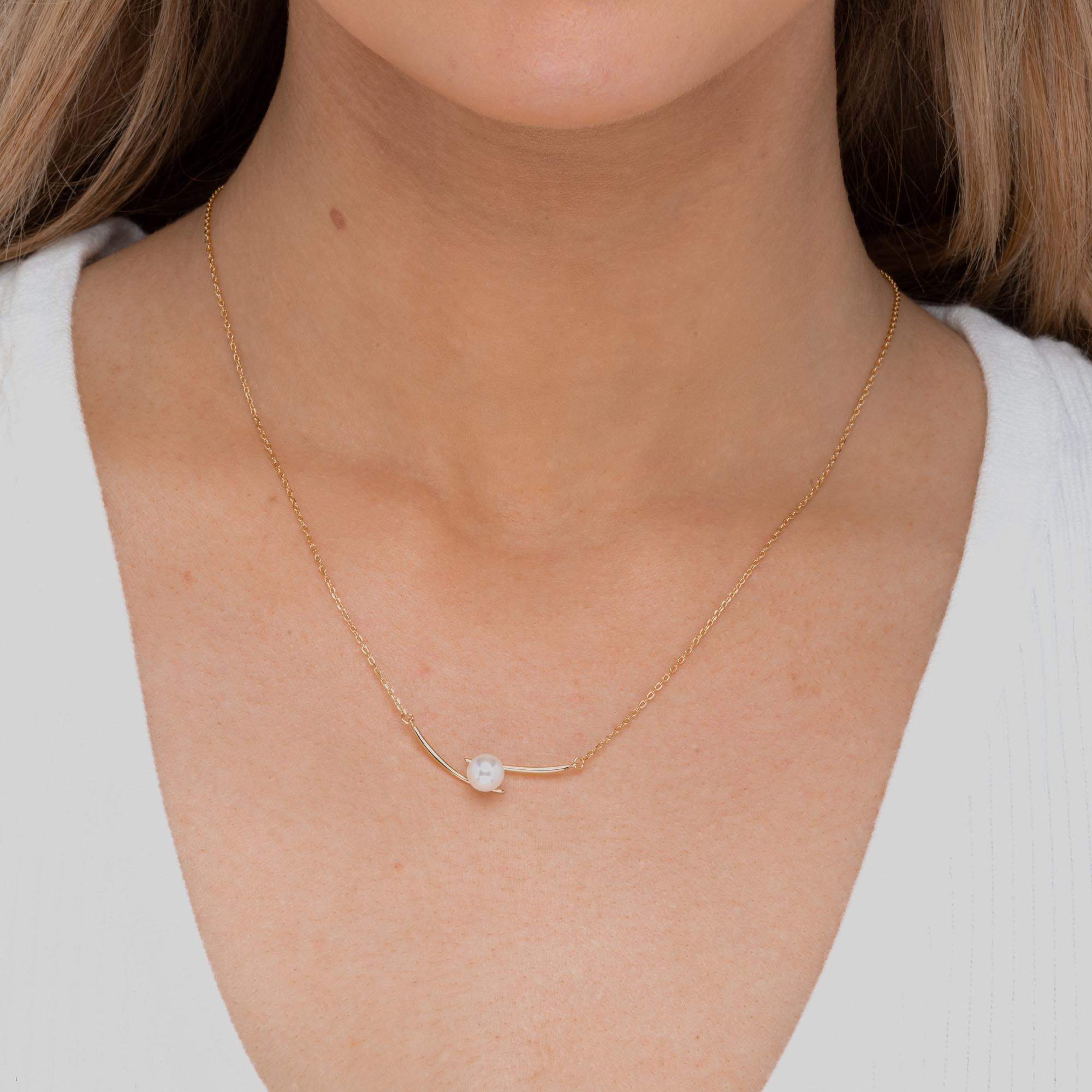 Linear Pearl Chain Necklace - Camile & Stone