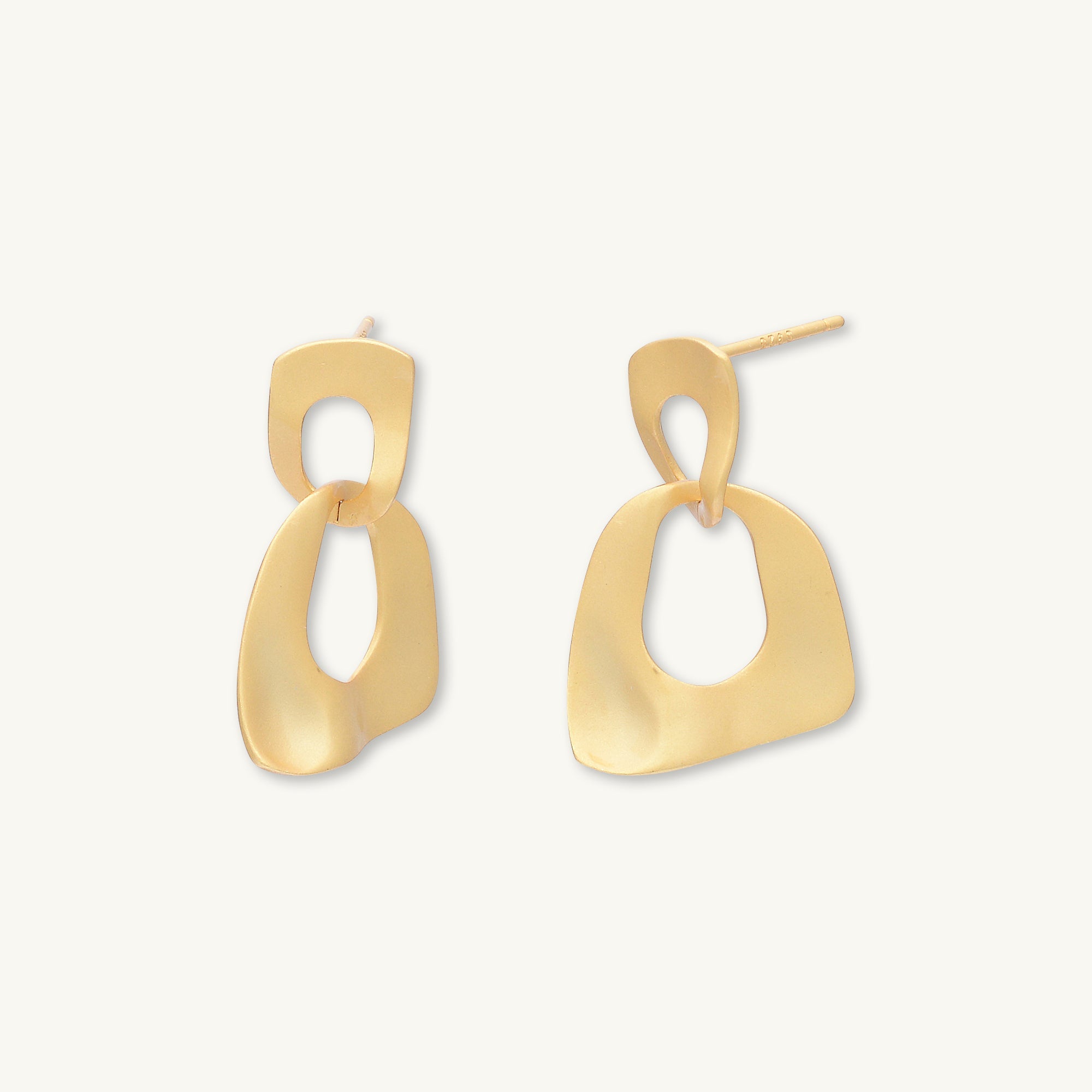 Link Statement Stud Earrings - Camile & Stone