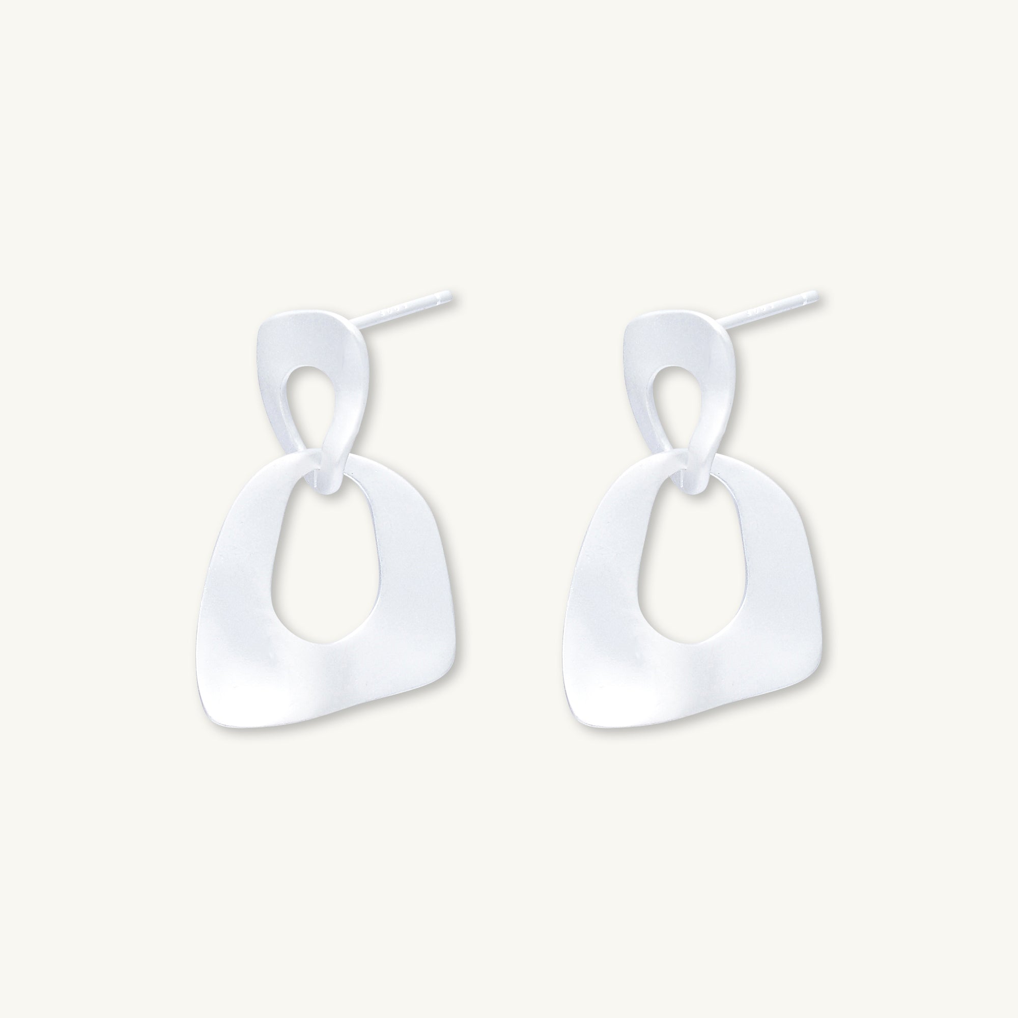 Link Statement Stud Earrings - Camile & Stone