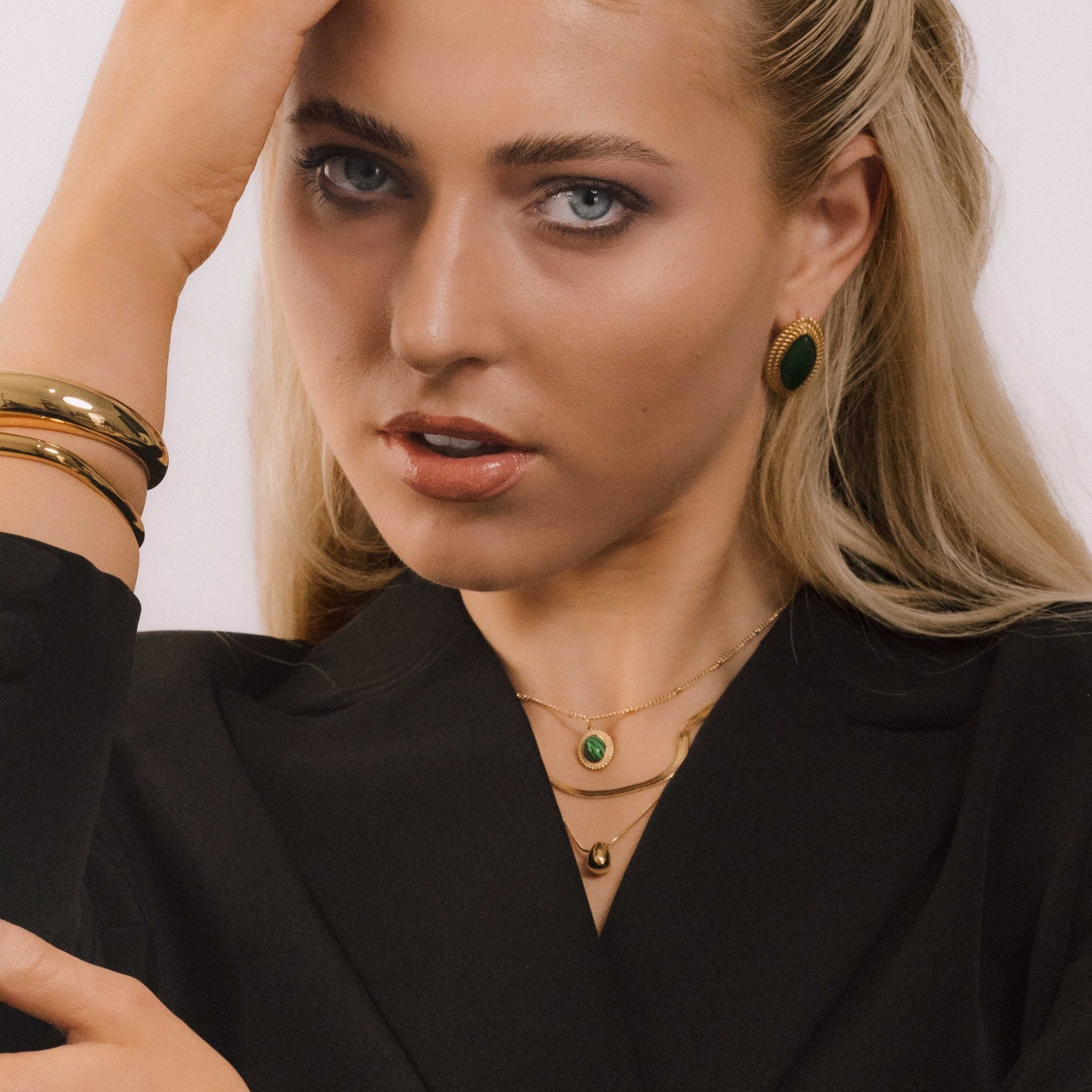 Malachite Vintage Oval Satellite Necklace - Camile & Stone