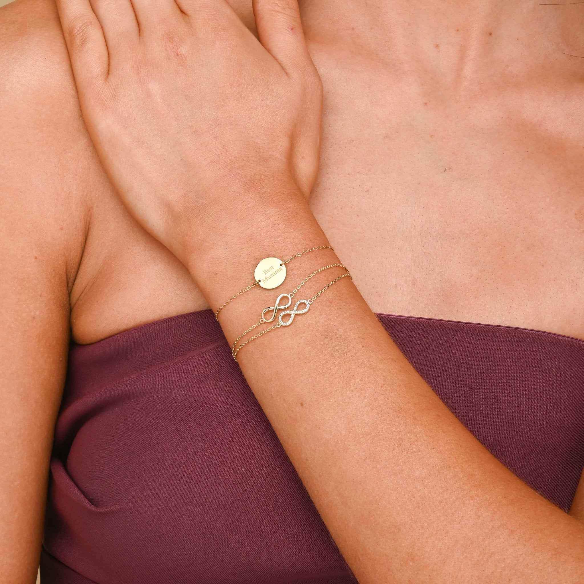 Medallion Disc Engraved Personalised Bracelet - Camile & Stone