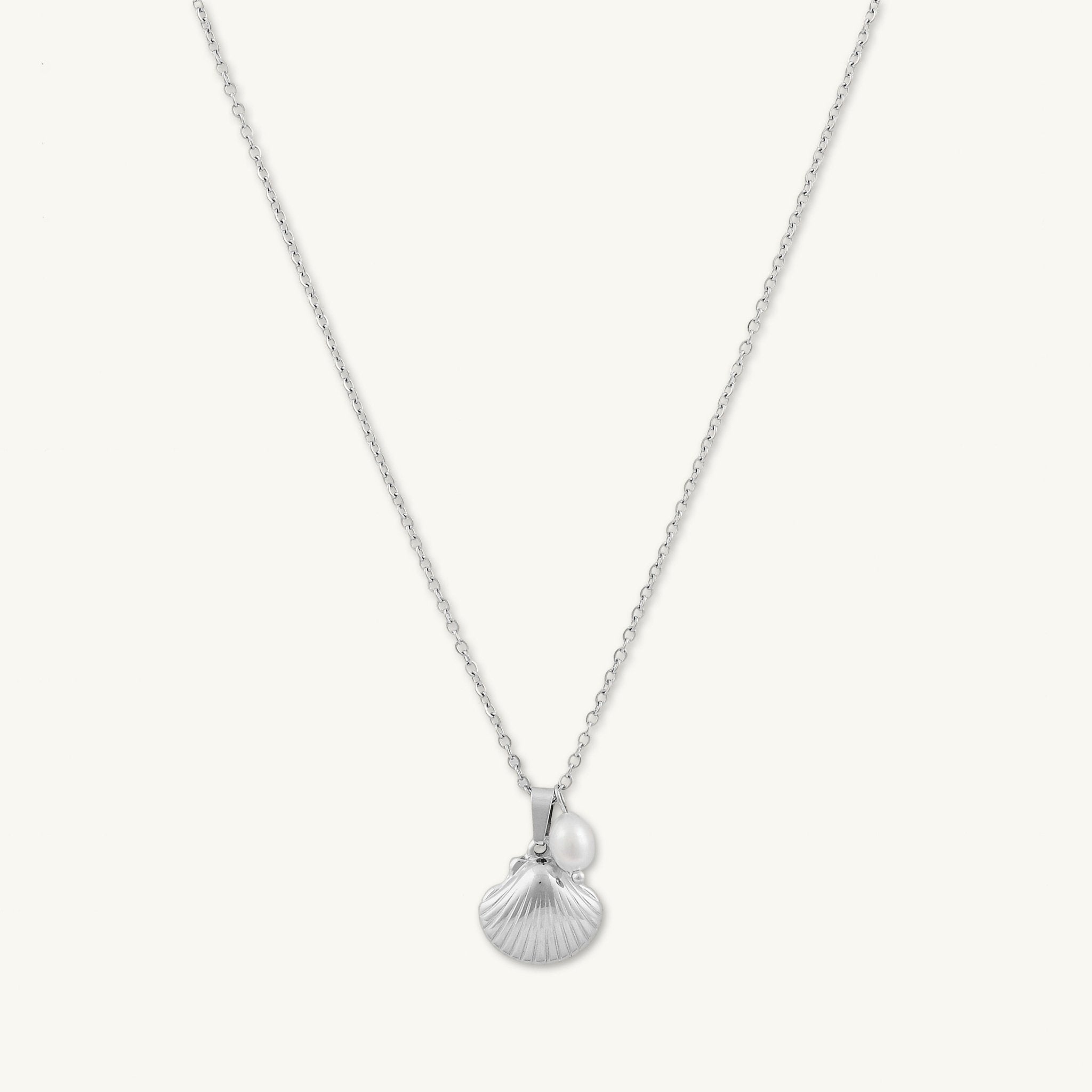 Mira Shell Pearl Necklace - Camile & Stone