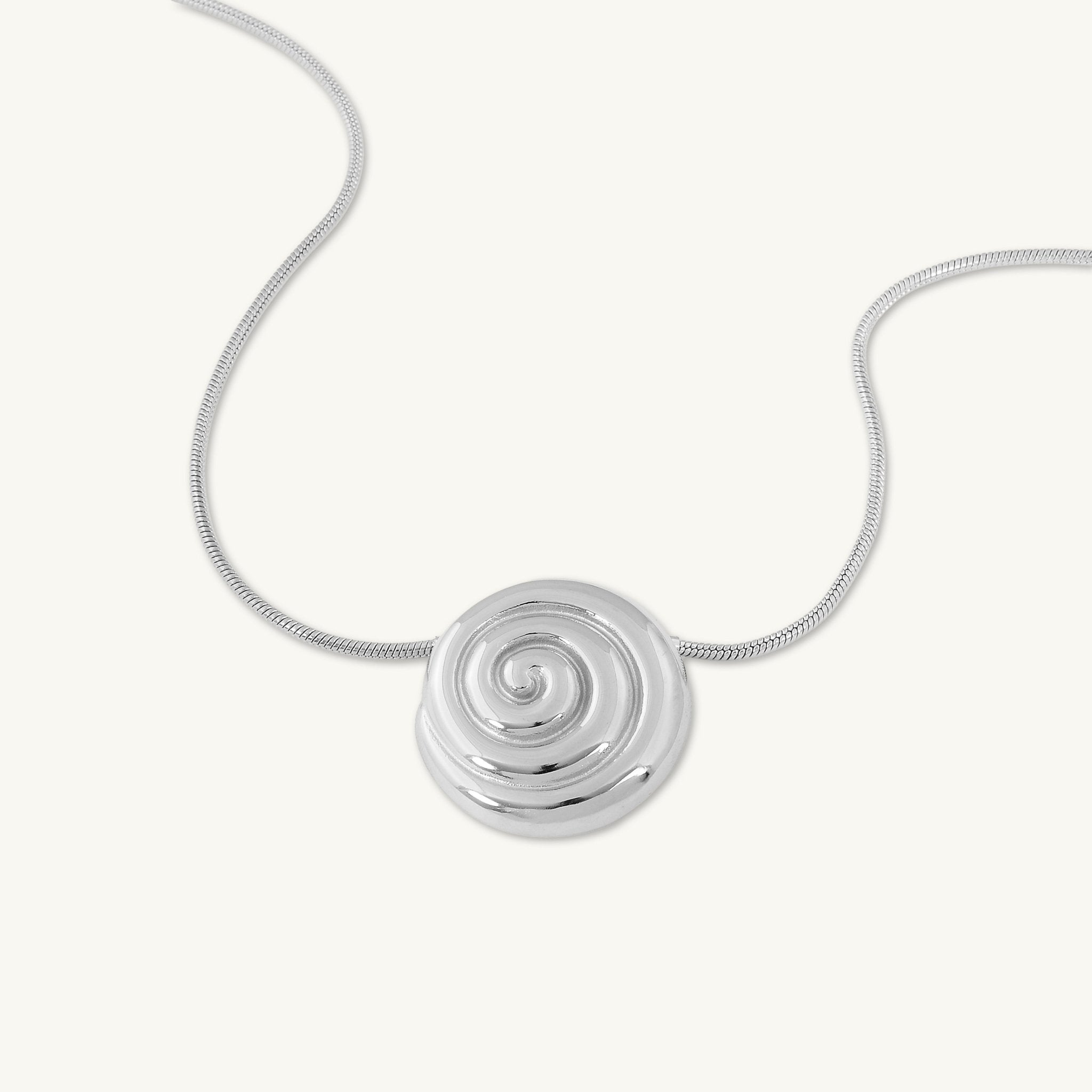 Monte Snake Chain Statement Necklace - Camile & Stone