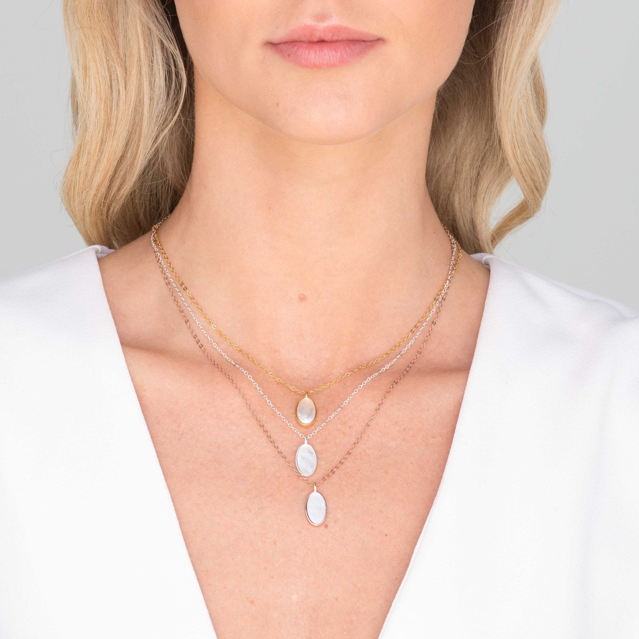 Mother Of Pearl Oval Medallion Necklace - Camile & Stone
