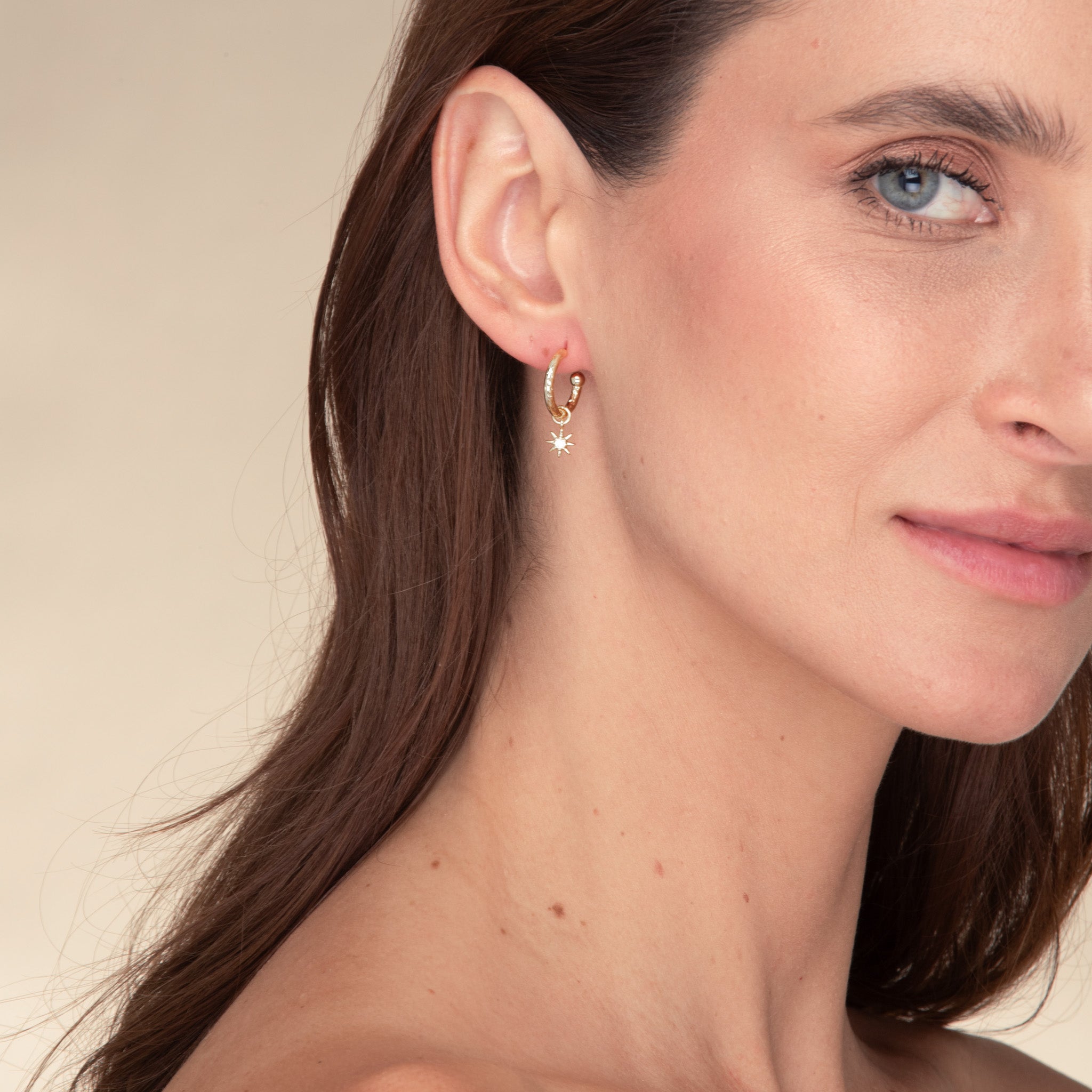 North Star Dangle Molten Huggie Earrings - Camile & Stone