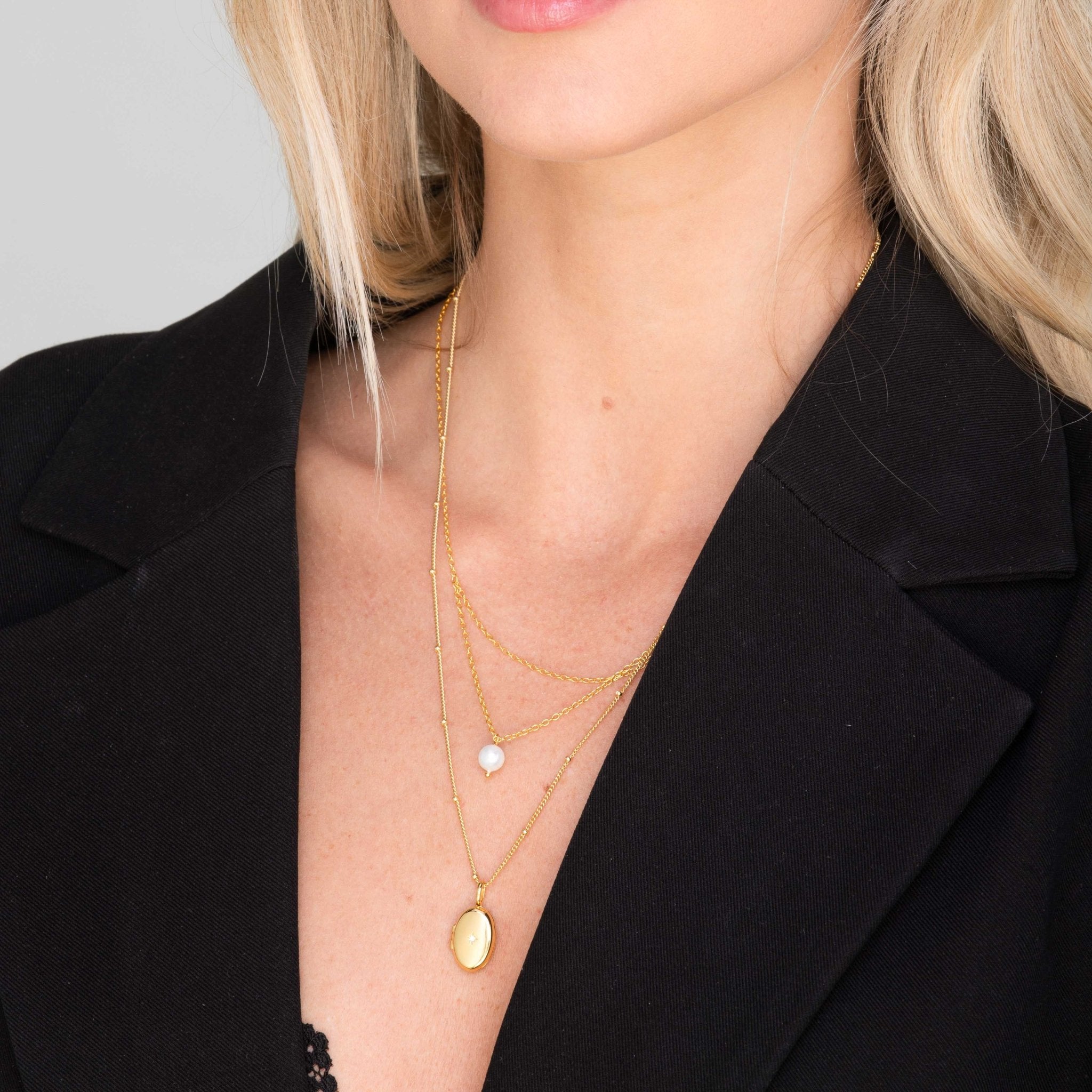 North Star Oval Photo Locket Necklace - Camile & Stone