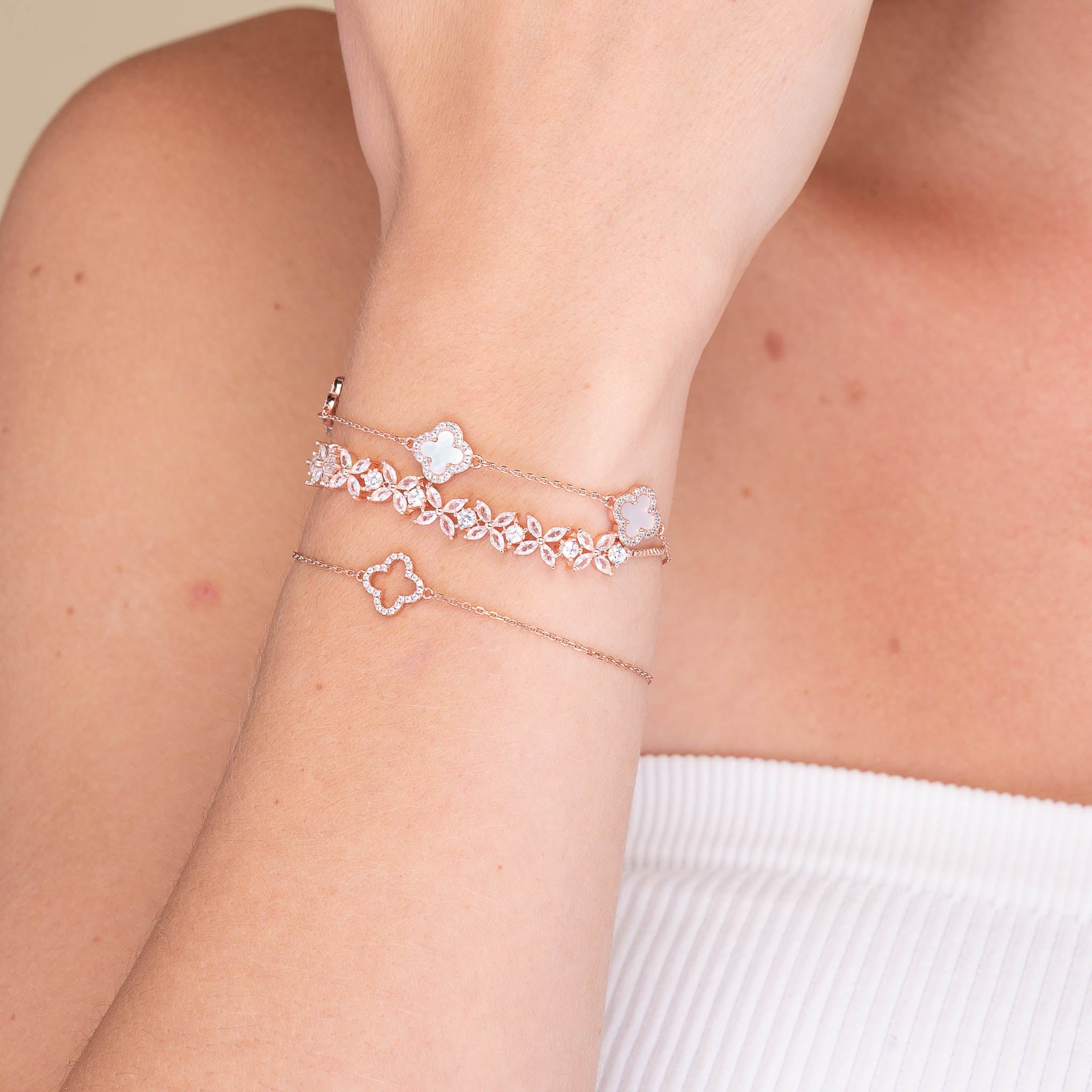 Open Clover Sapphire Bracelet - Camile & Stone