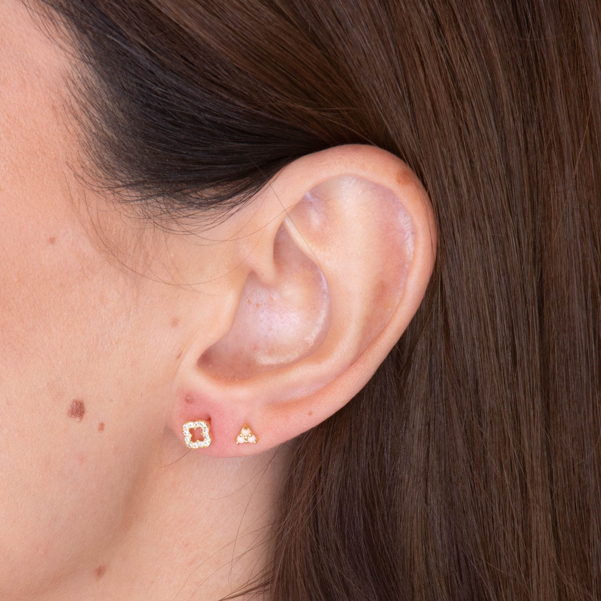 Open Clover Sapphire Stud Earrings - Camile & Stone