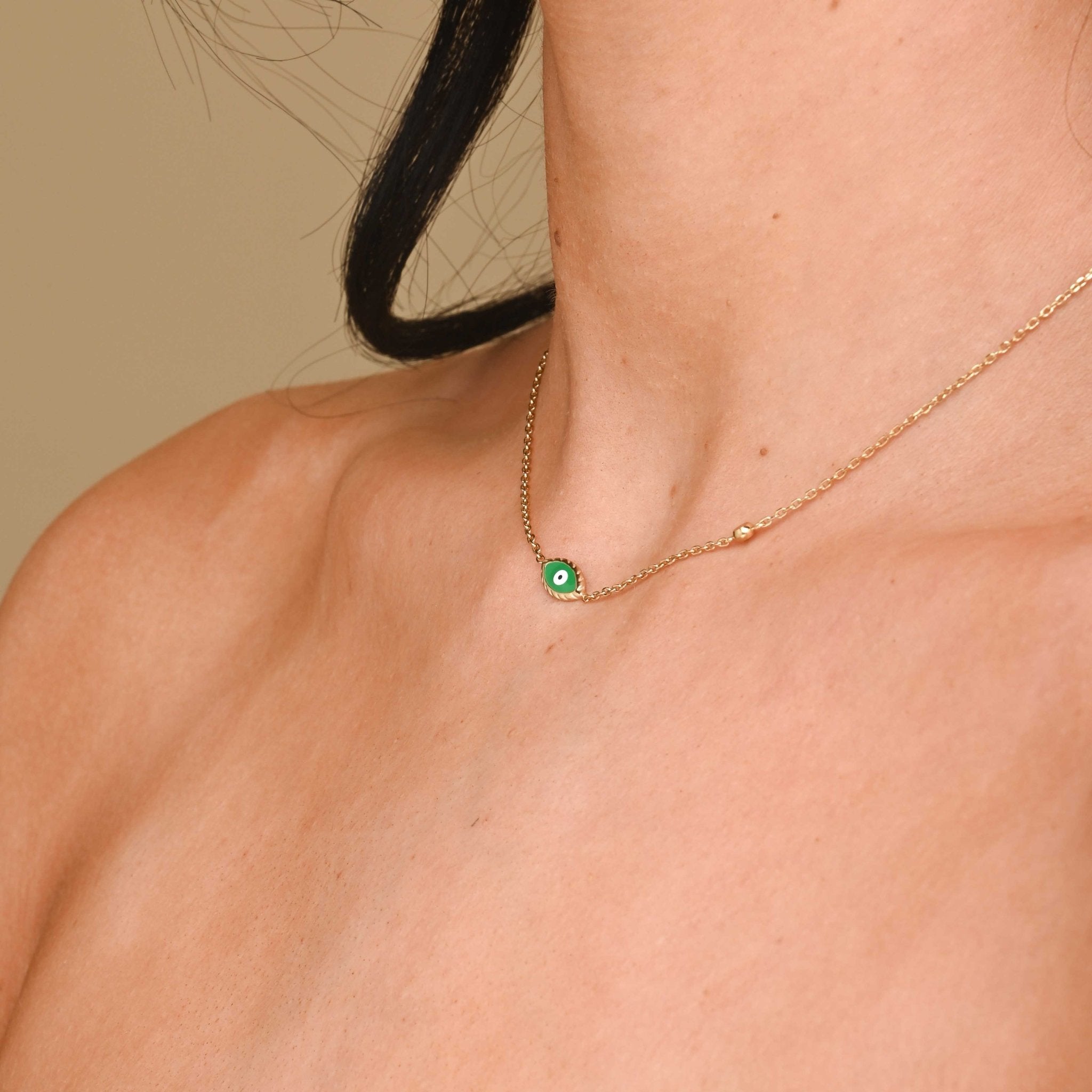 Ria Evil Eye Emerald Solitaire Necklace - Camile & Stone