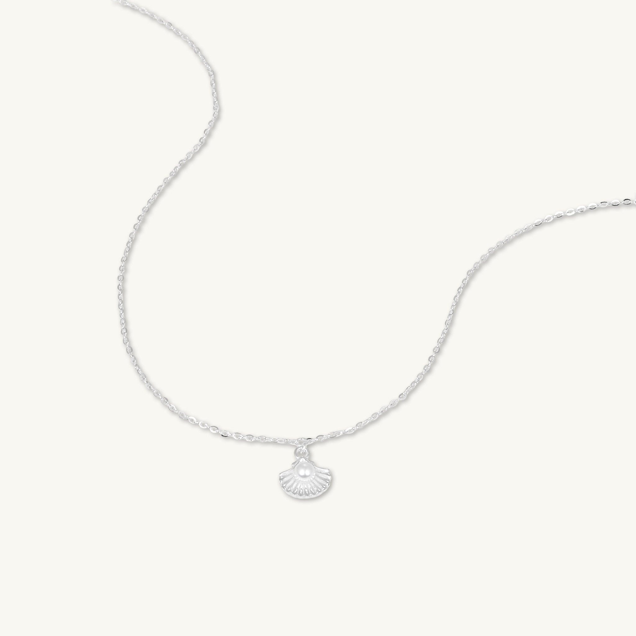 Shell Pearl Necklace - Camile & Stone