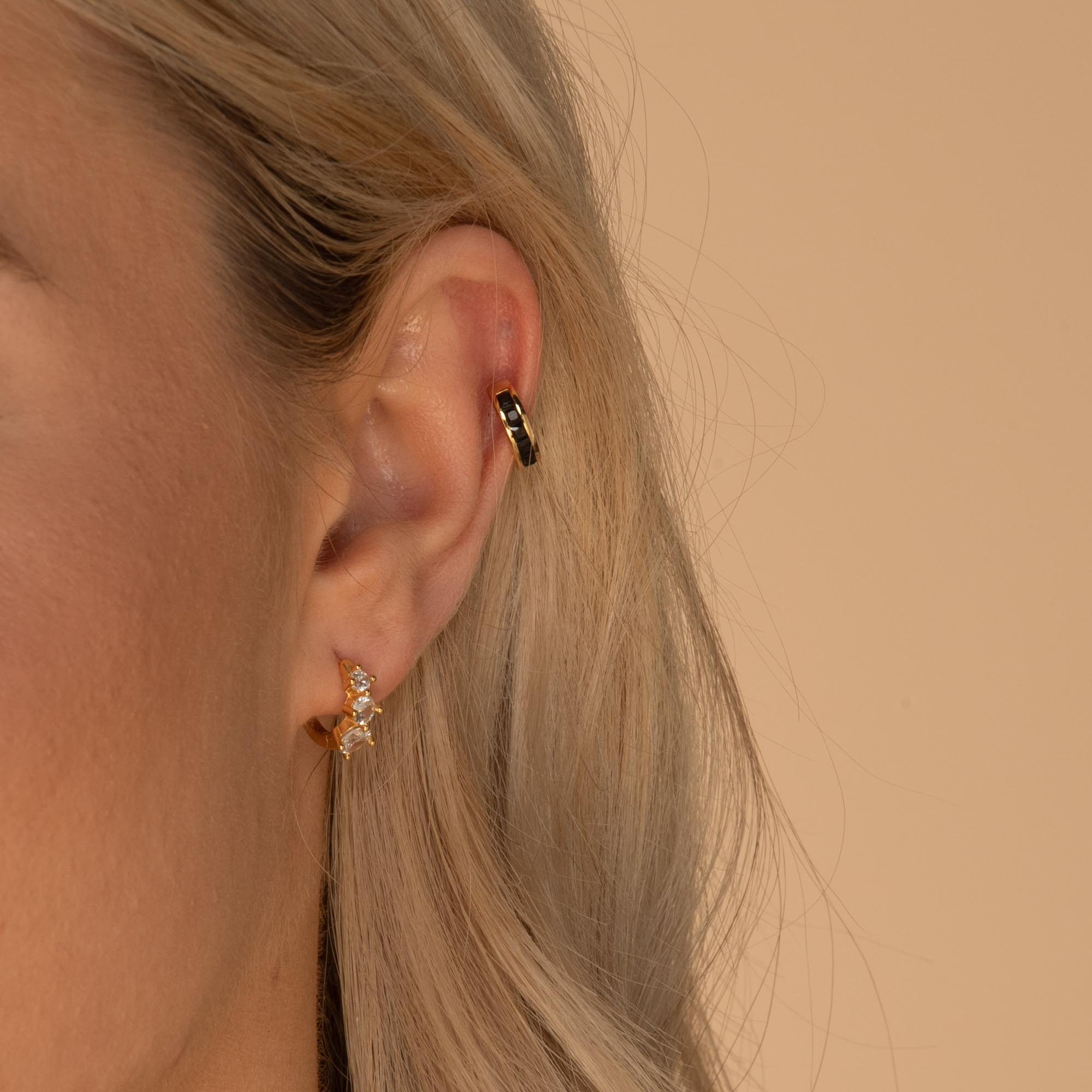 Single Black Sapphire Ear Cuff - Camile & Stone