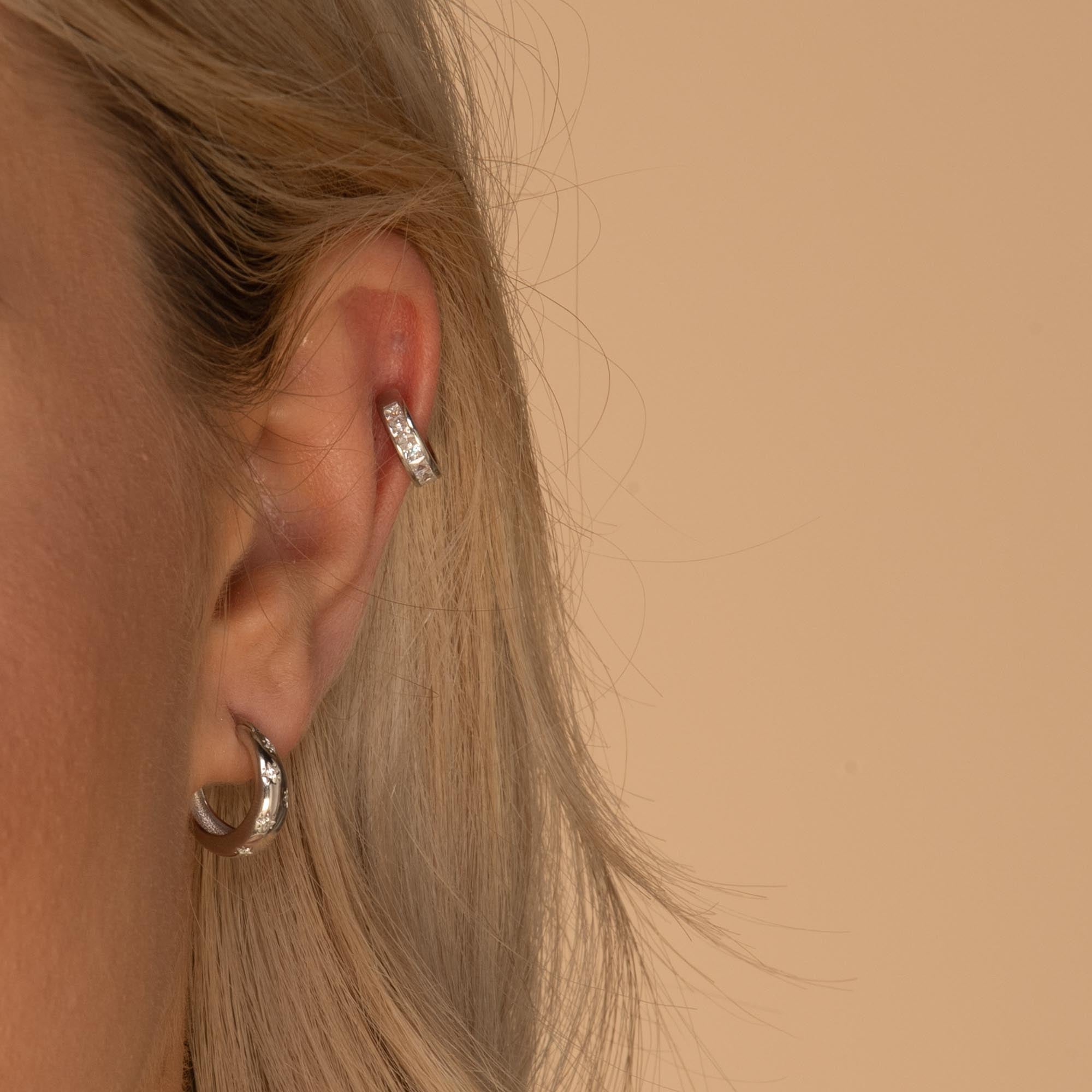 Single Sapphire Ear Cuff - Camile & Stone