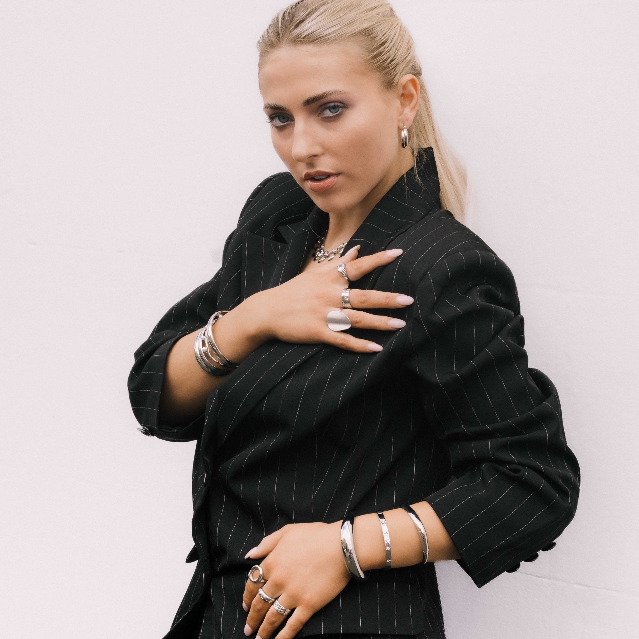 Skyler Oval Vintage Statement Ring - Camile & Stone