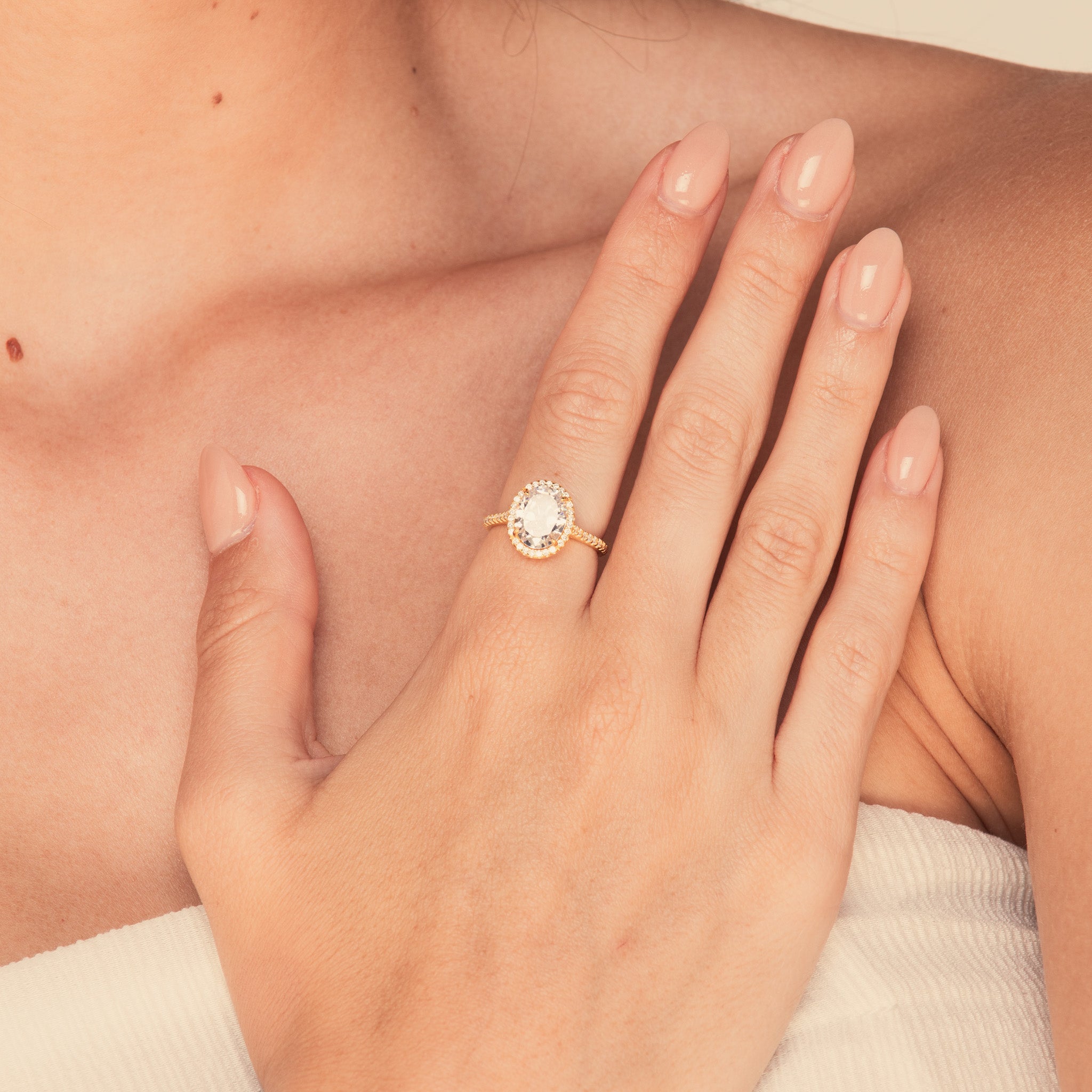 The Dahlia Oval Sapphire Engagement Ring - Camile & Stone