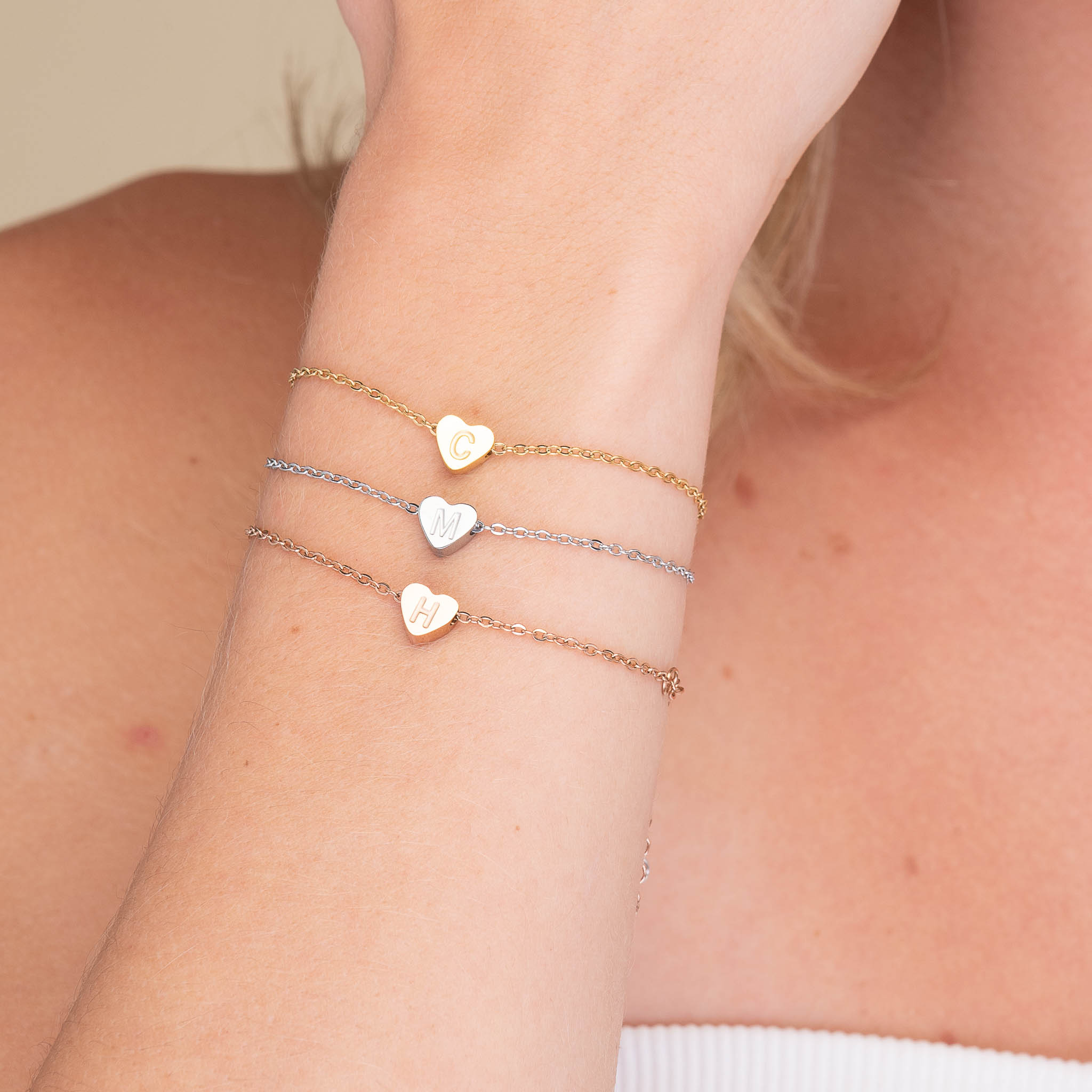 The Heart Pendant Initial Letter Bracelet - Camile & Stone