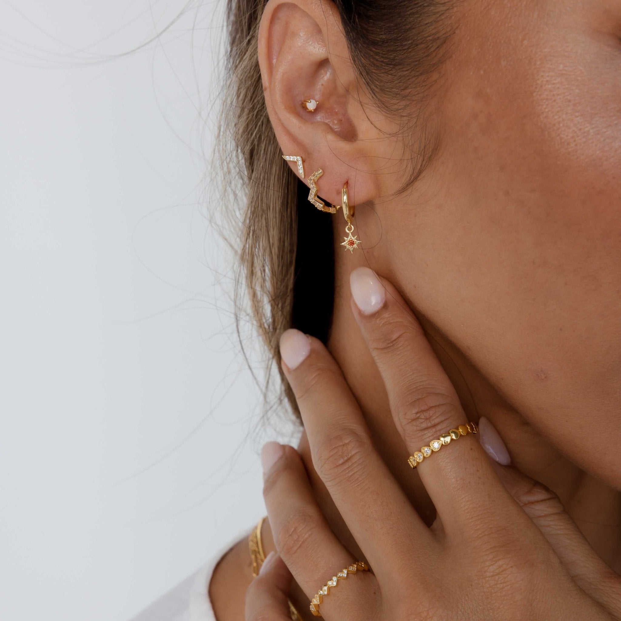 The Vivian Heart Sapphire Engagement Ring - Camile & Stone