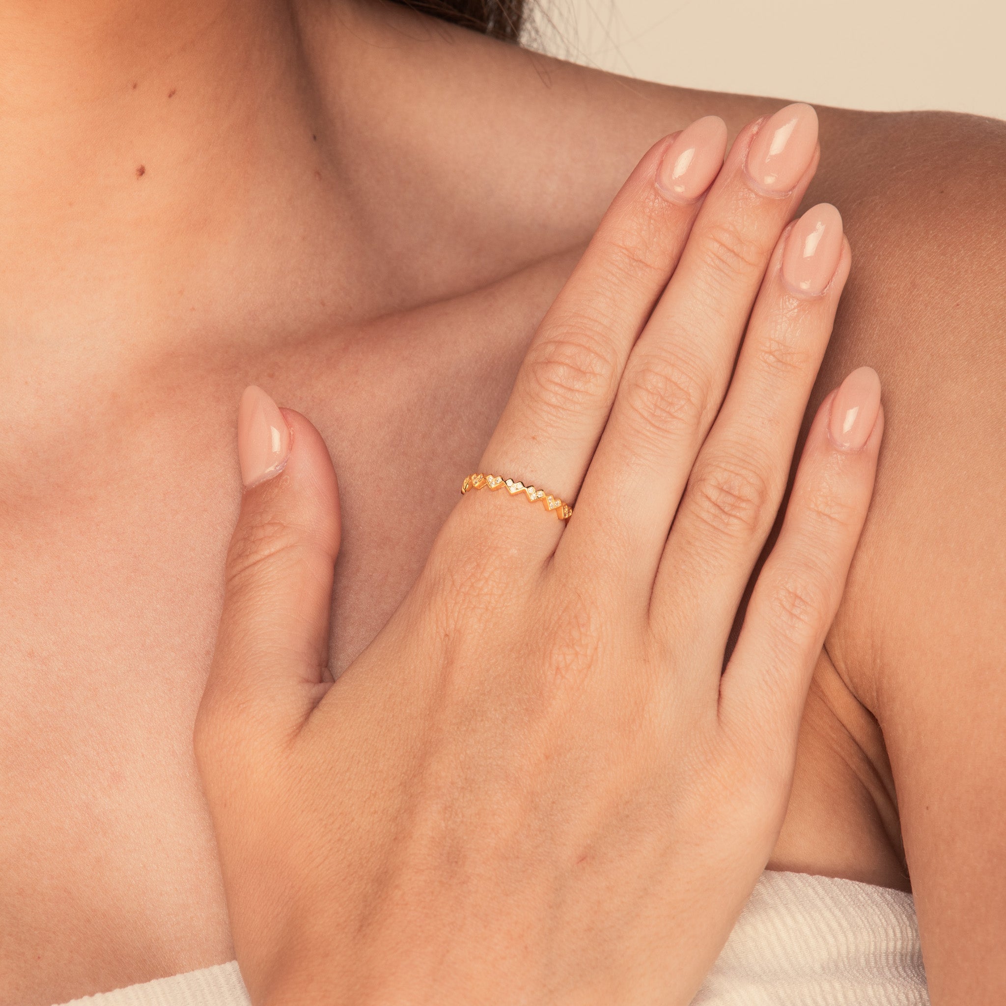 The Vivian Heart Sapphire Engagement Ring - Camile & Stone