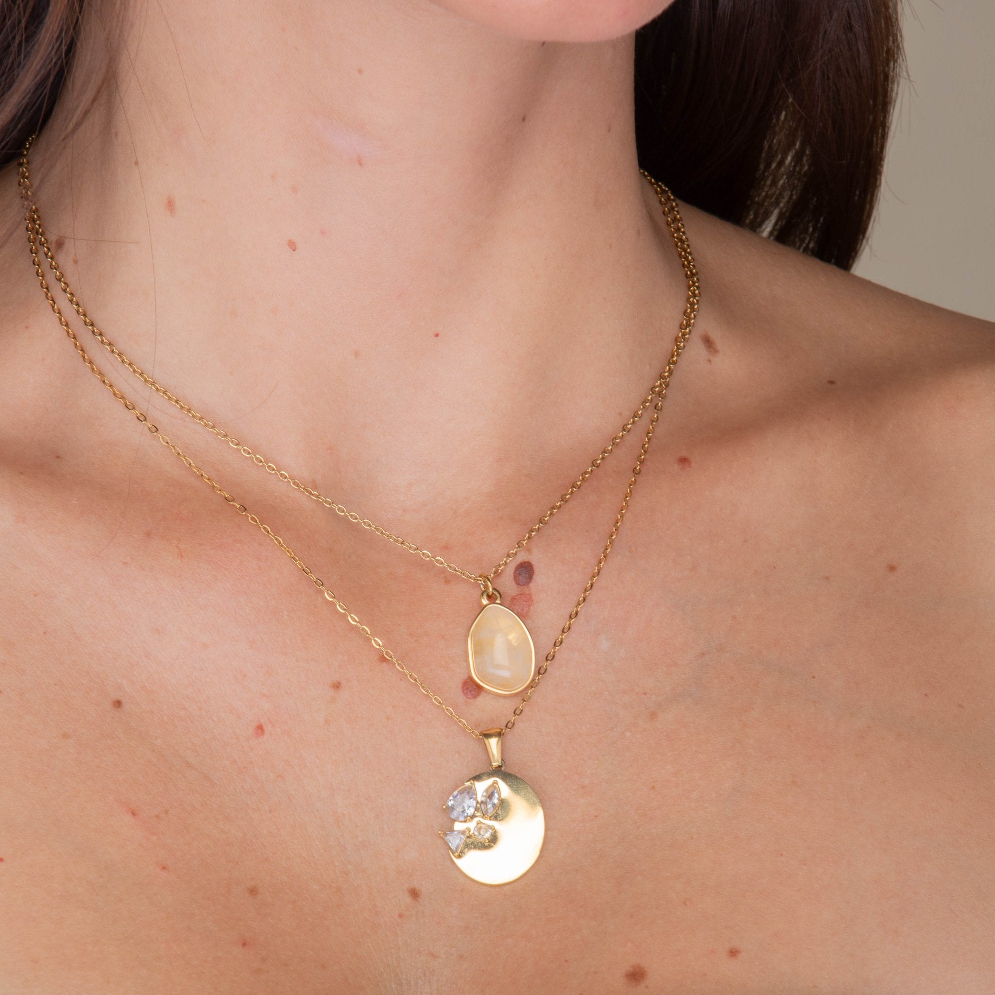 White Quartz Oval Crystal Pendant Necklace - Camile & Stone