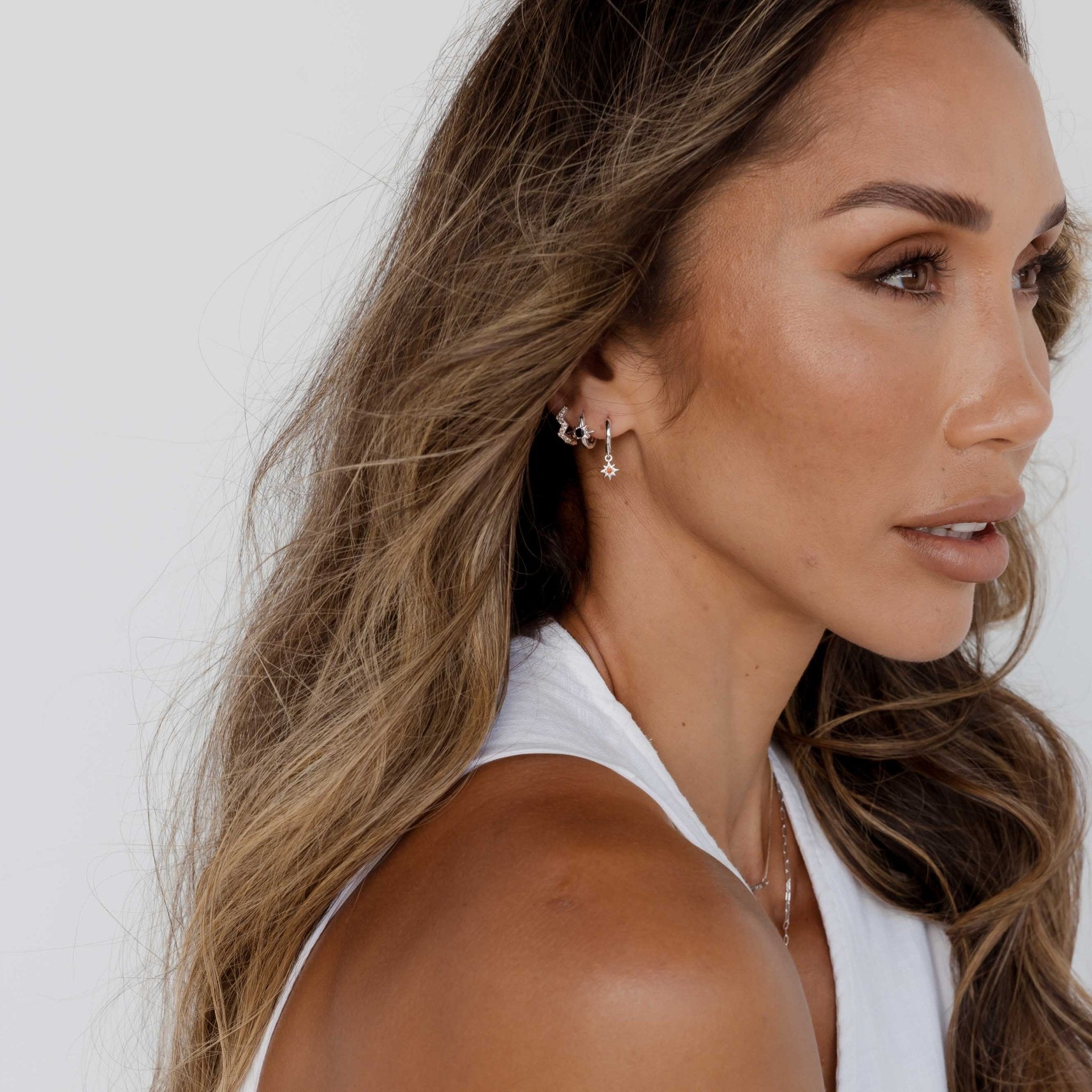 Zig Zag Sapphire Huggie Earrings - Camile & Stone