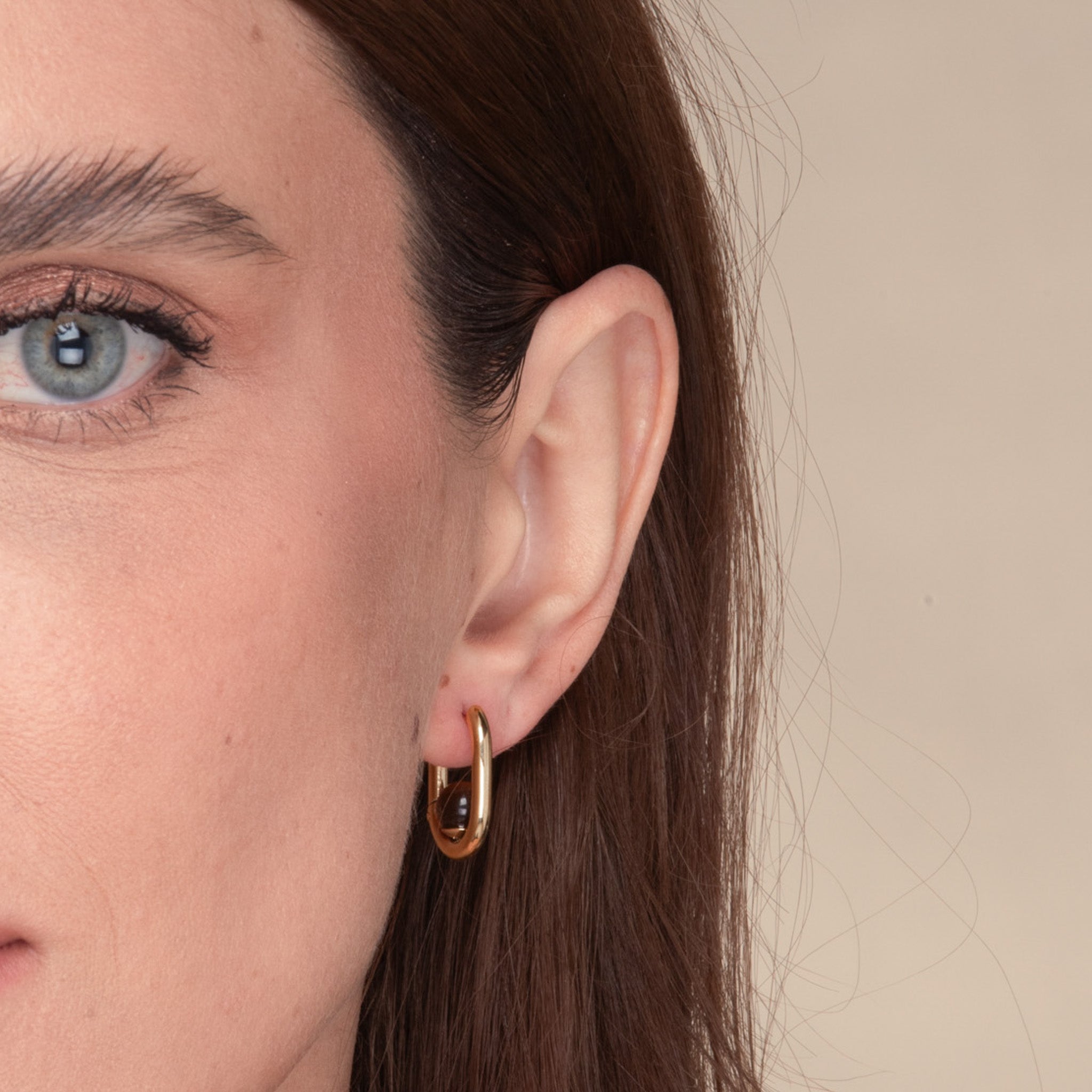 Zoey Huggie Hoop Earrings - Camile & Stone