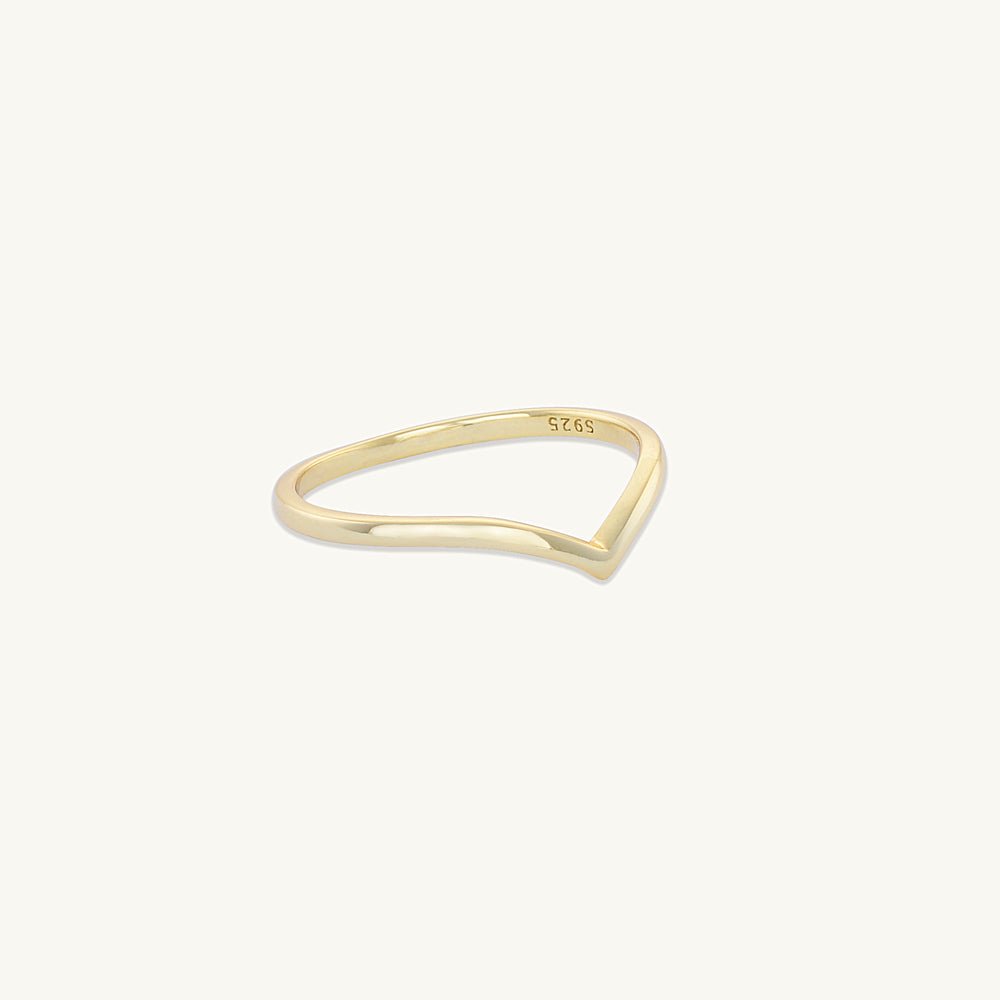 Basic V Band Ring - Camile & Stone