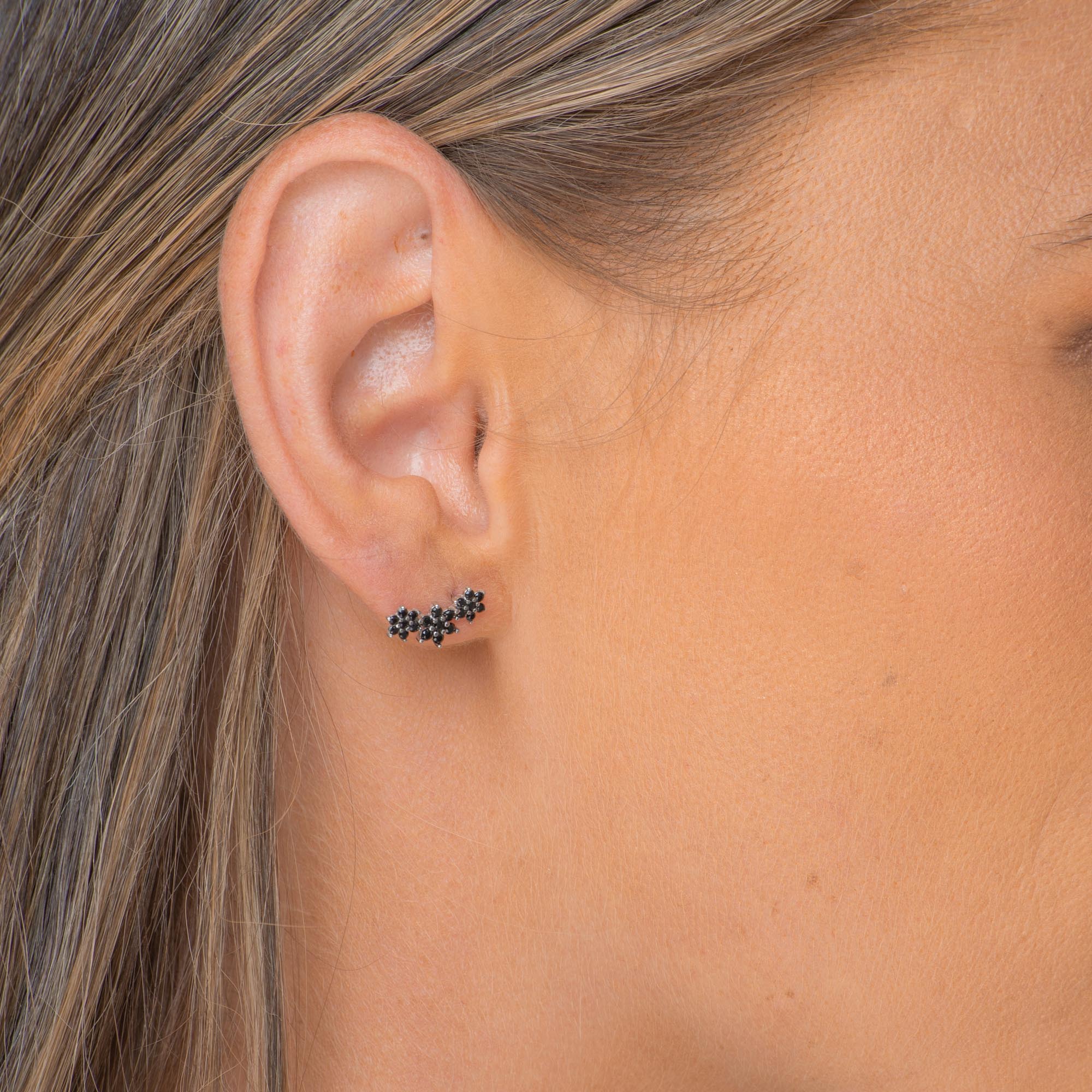 Black Daisy Cluster Sapphire Earrings - Camile & Stone